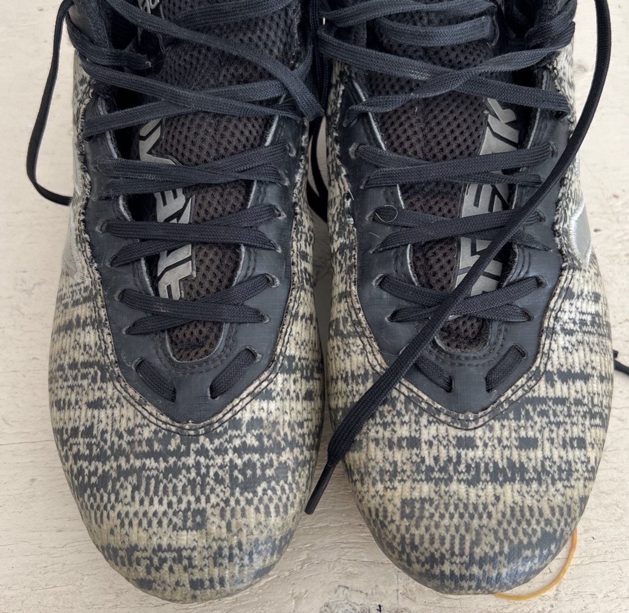 freak x carbon low cleats