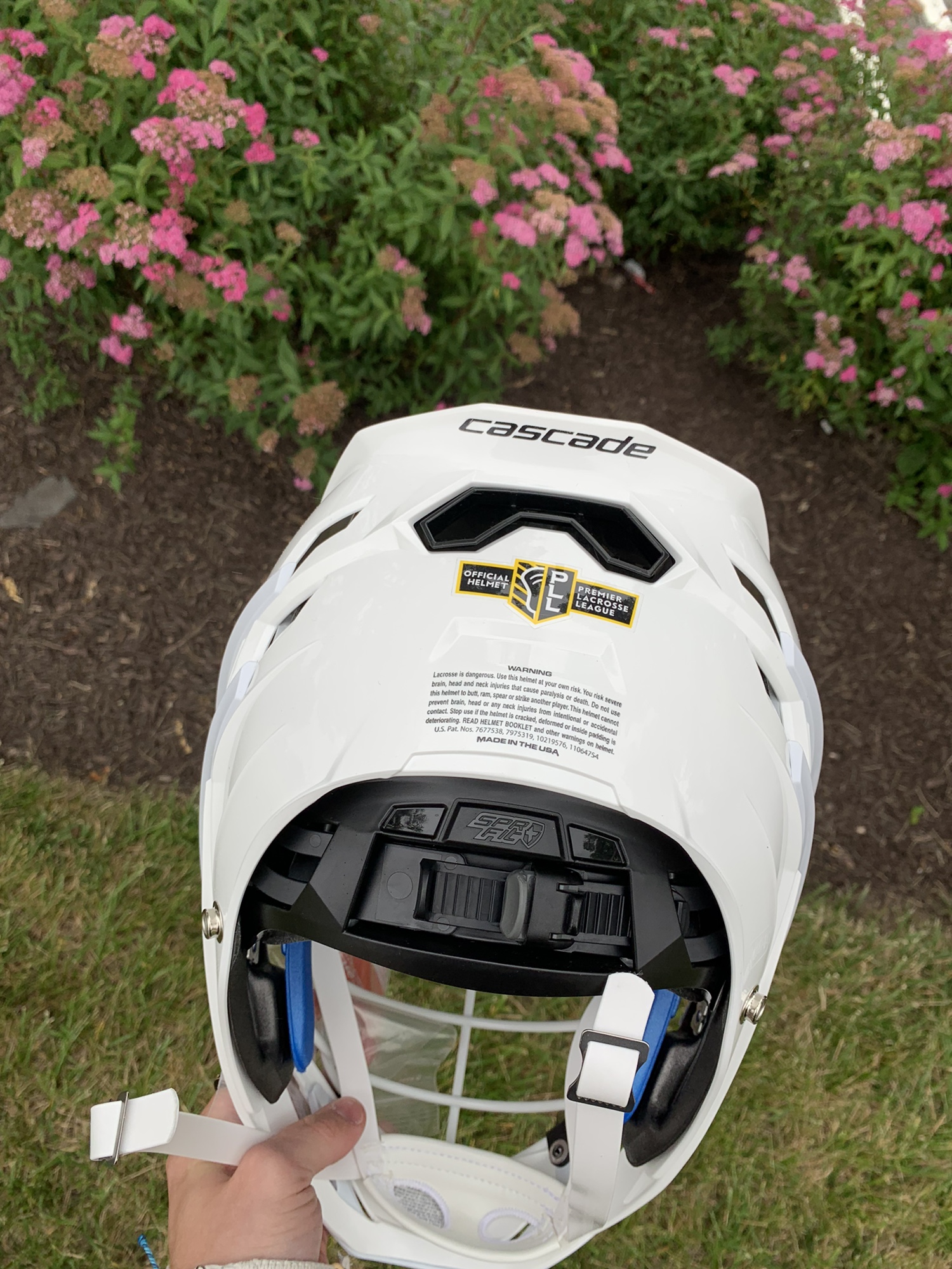 Cascade XRS Helmet (NEW) All White SidelineSwap