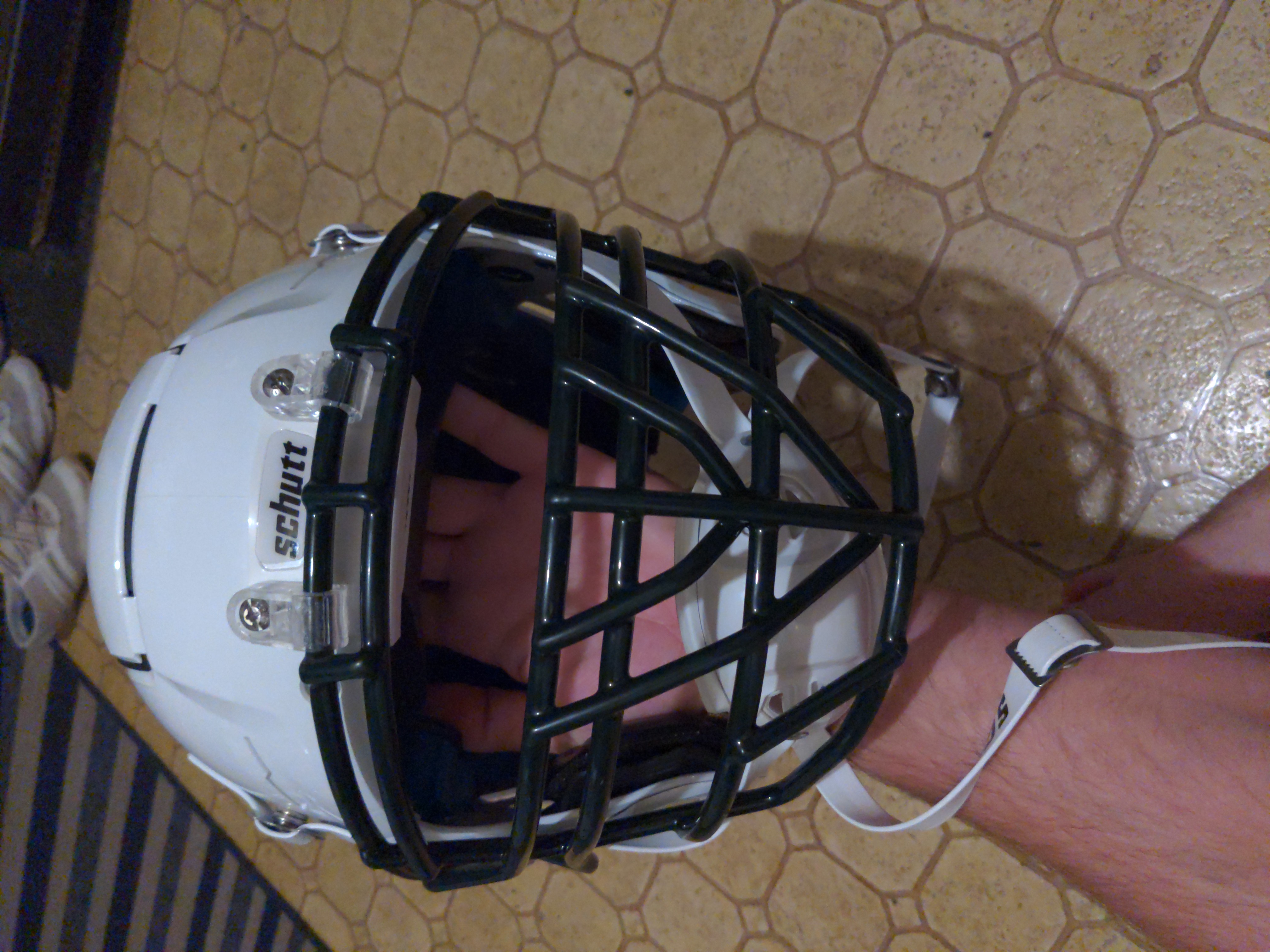 Adult Large white Schutt F7 Helmet SidelineSwap
