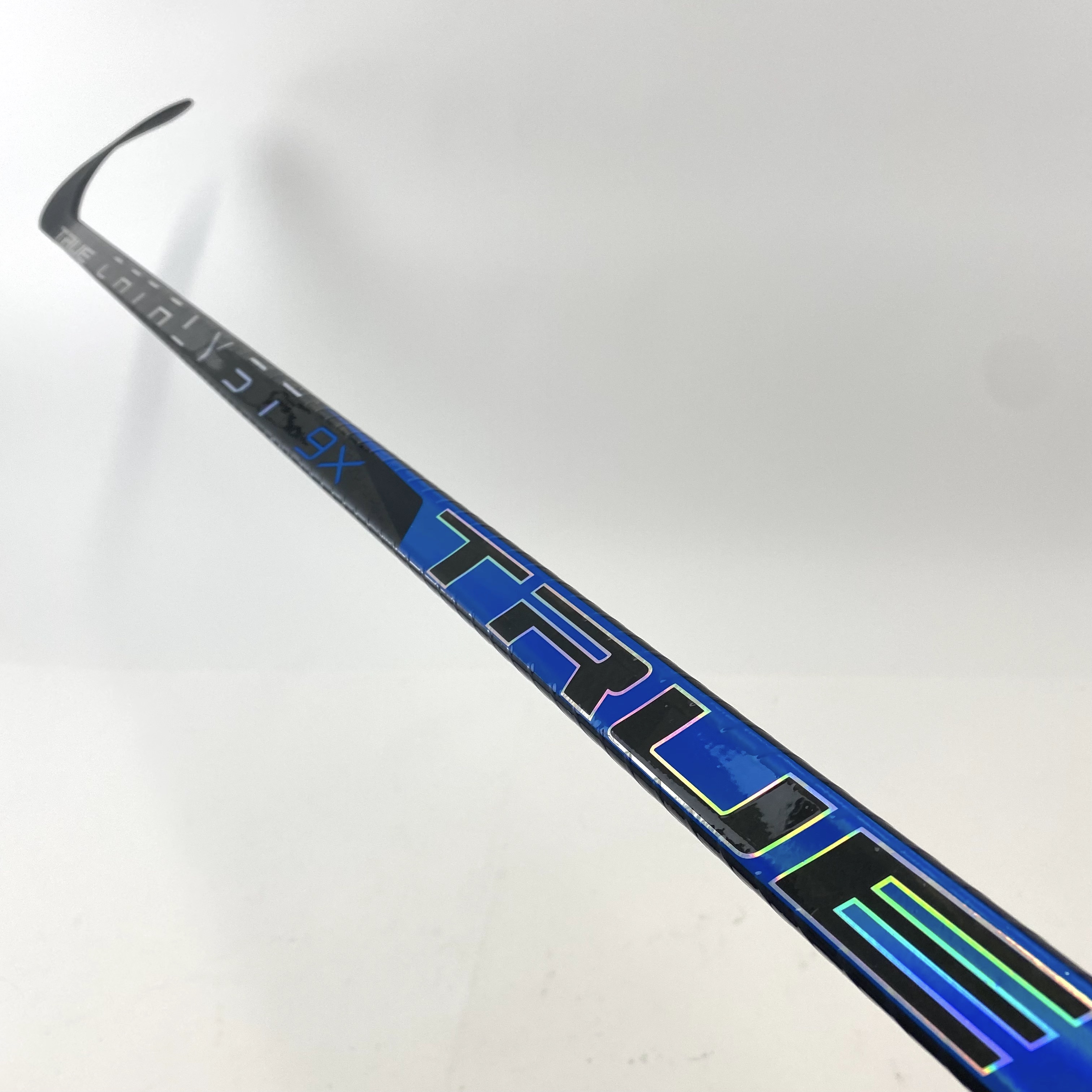 Game Used True Catalyst 9X Pro Stock Stick Colorado Avalanche RH 102 Flex Manson SidelineSwap Game Used True Catalyst 9X Pro Stock Stick Colorado Avalanche RH 102 Flex Manson SidelineSwap