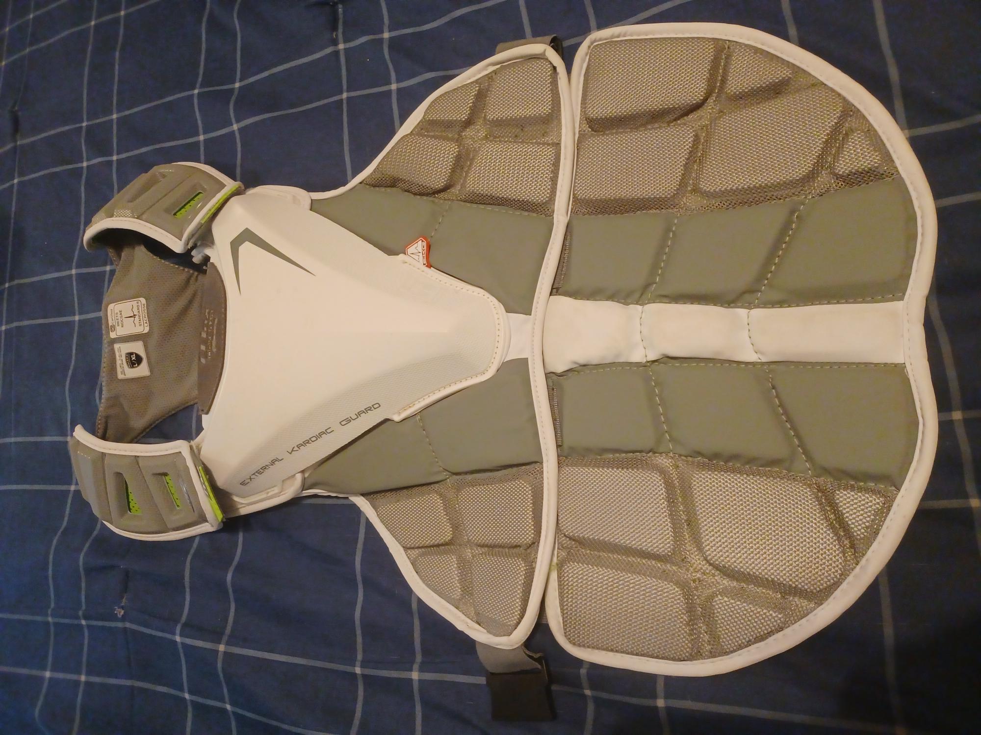 Used L/XL Maverik Max EKG Chest Protector SidelineSwap