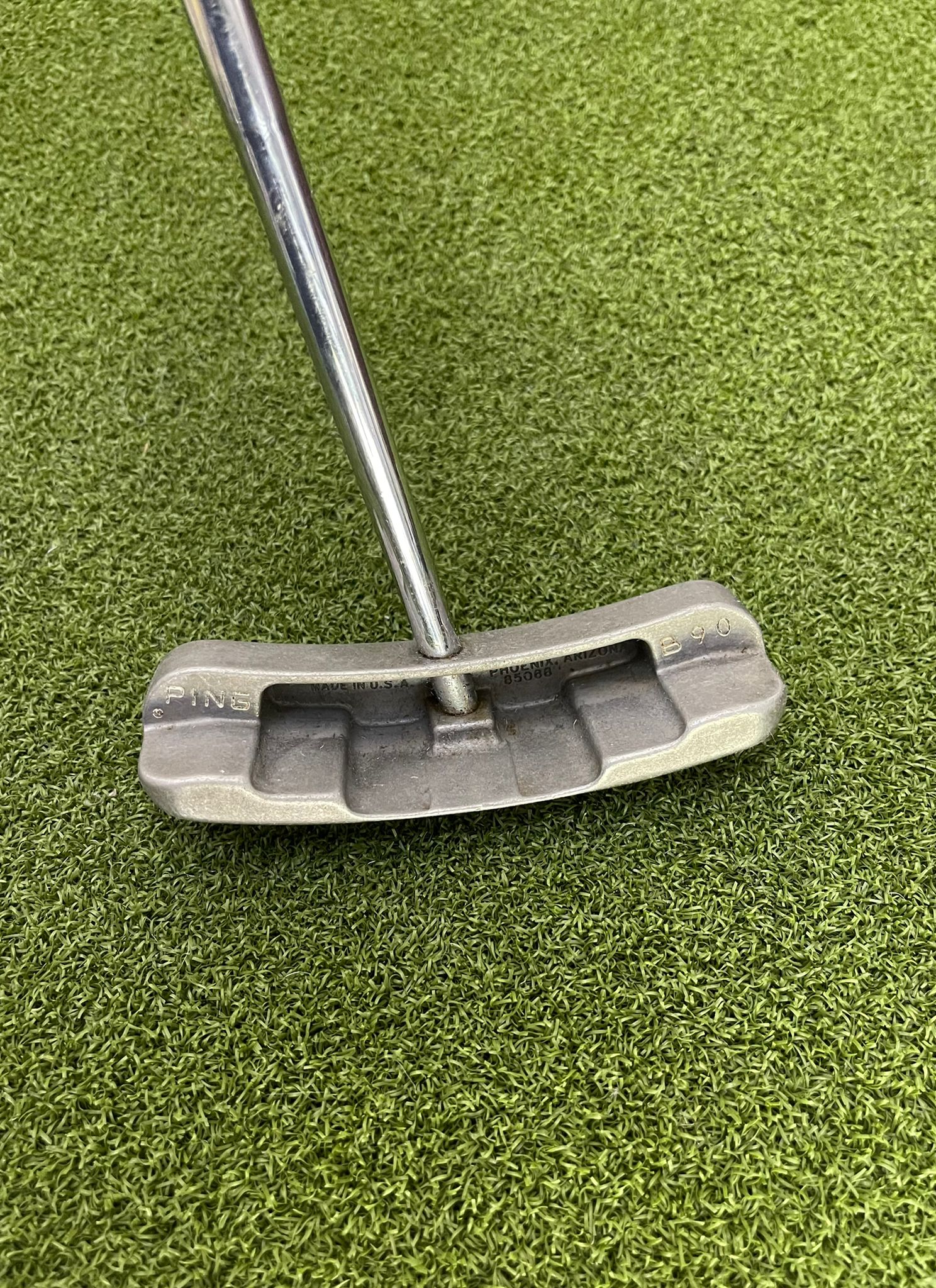 Ping B90 Long Belly Putter, RH, 48" Center Shaft & 2 Piece TackiMac