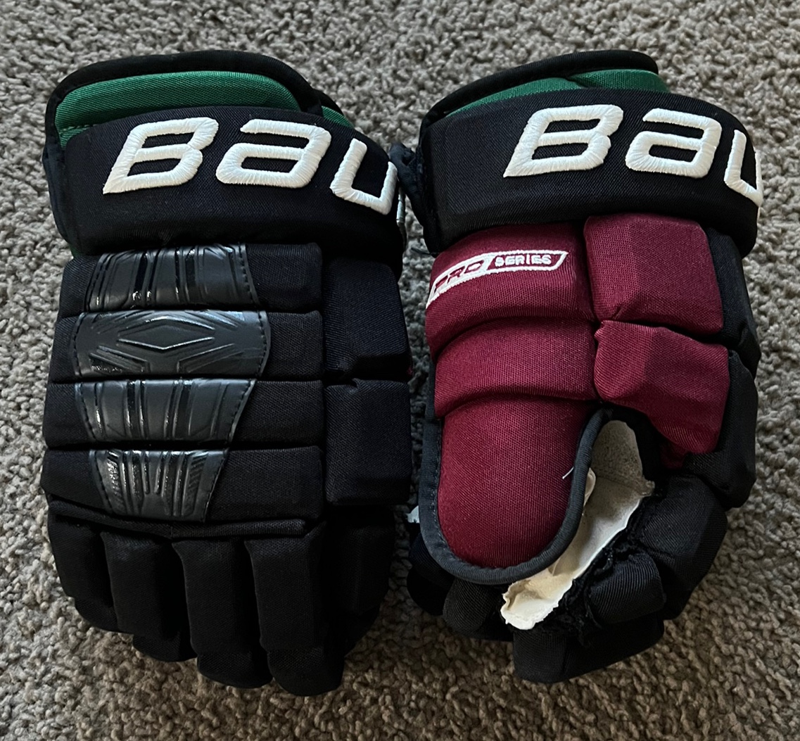 Pro Stock Arizona Coyotes Kachina Bauer Nexus Pro Series 13” Hockey