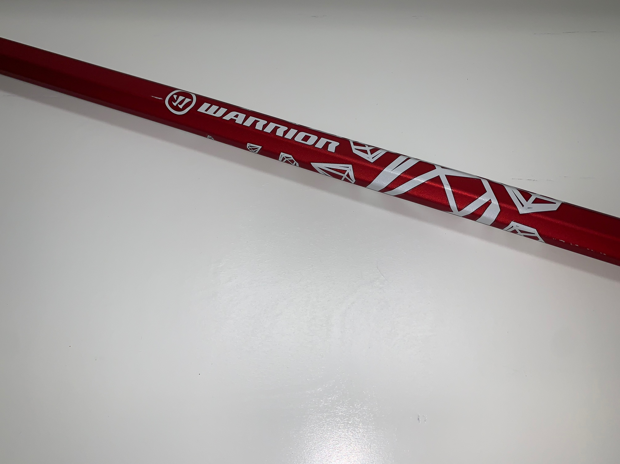 Warrior Diamond Men's Attack Shaft 30" Red Brand New!!! SidelineSwap