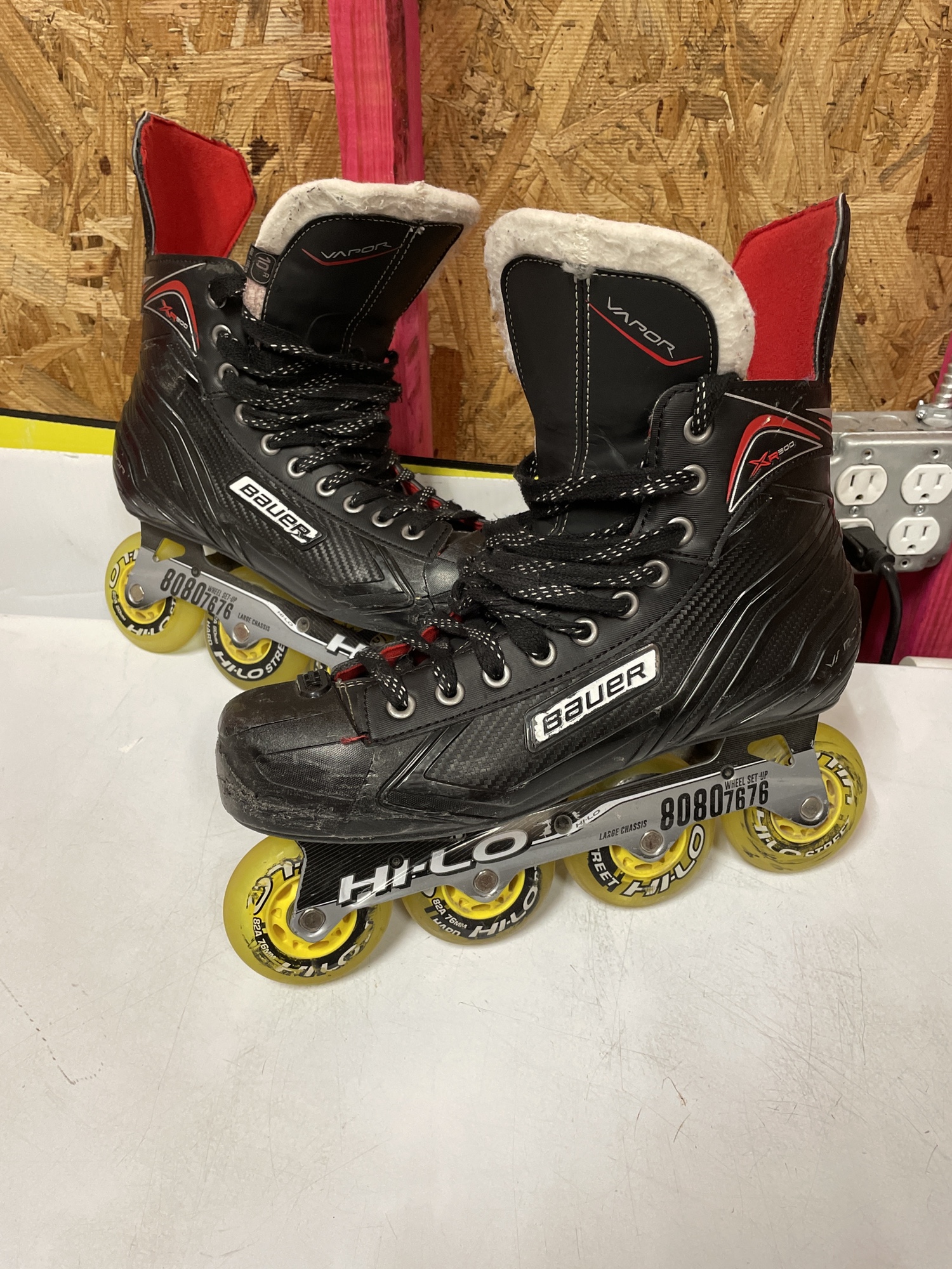 Used Bauer xr300 roller blades Size 10 SidelineSwap