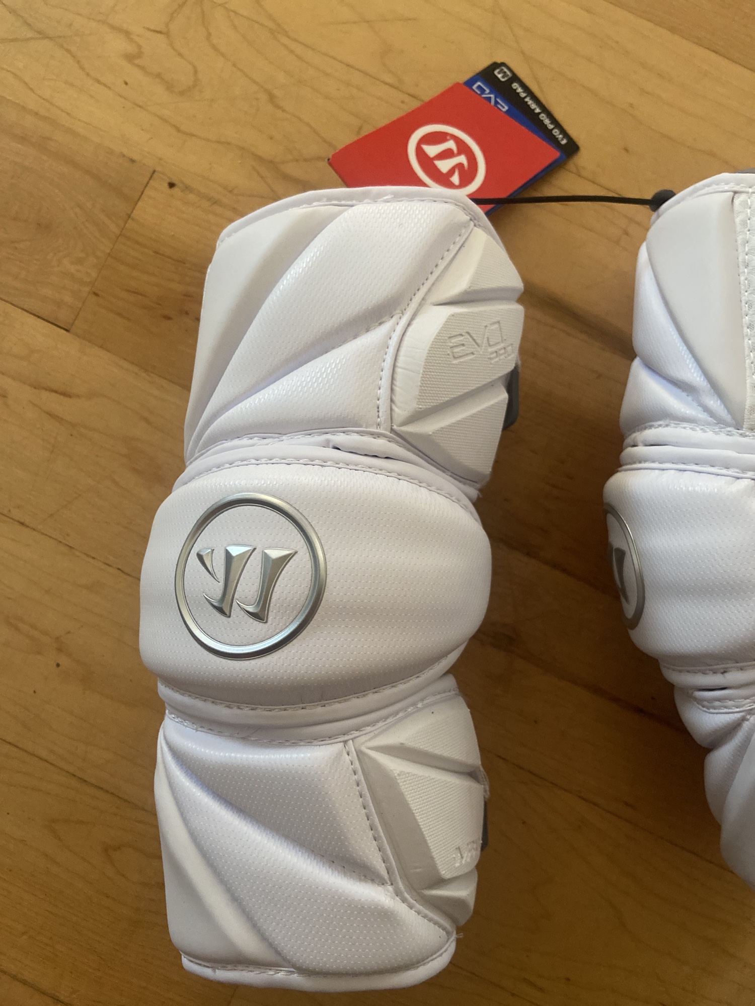 New Medium Warrior Evo Pro Arm Pads SidelineSwap
