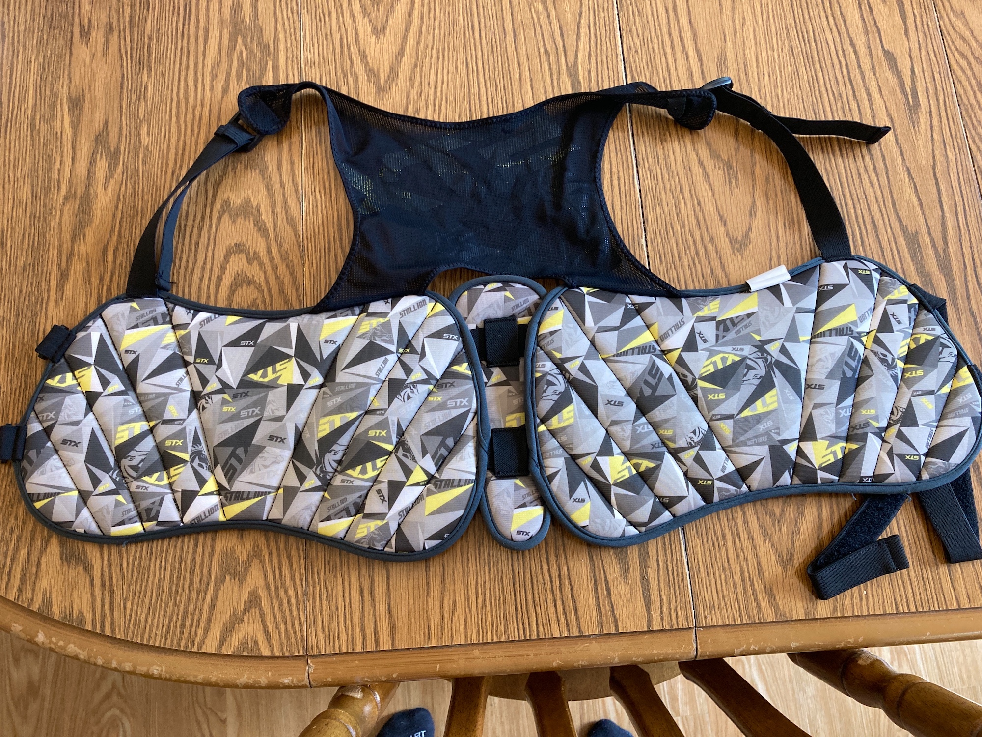 STX Stallion 100 Rib Pads SidelineSwap