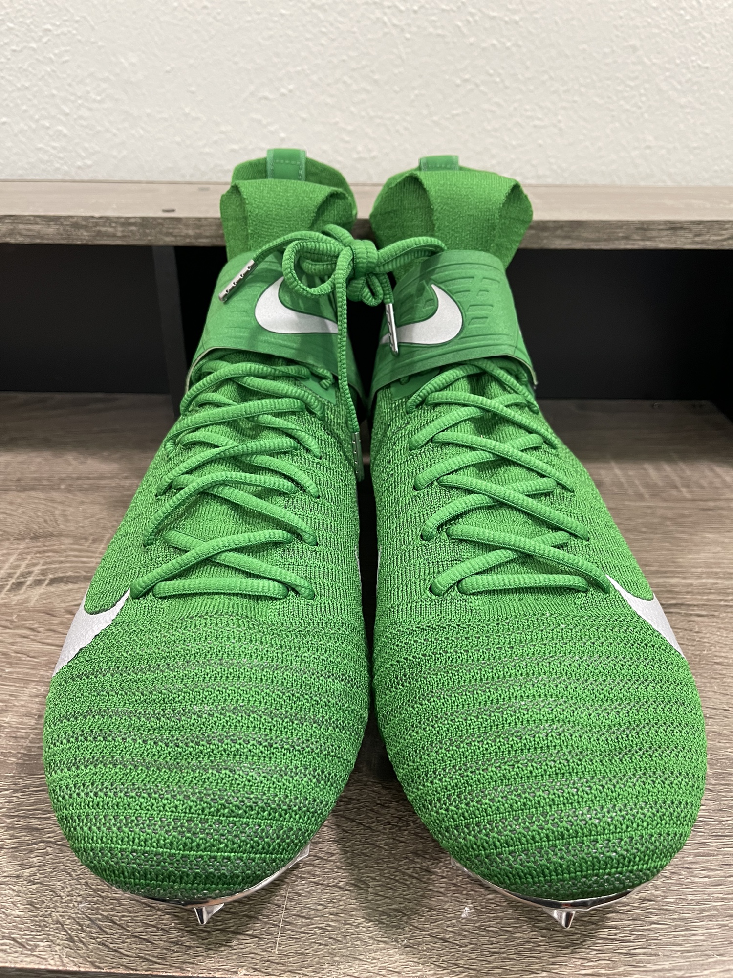 oregon football cleats