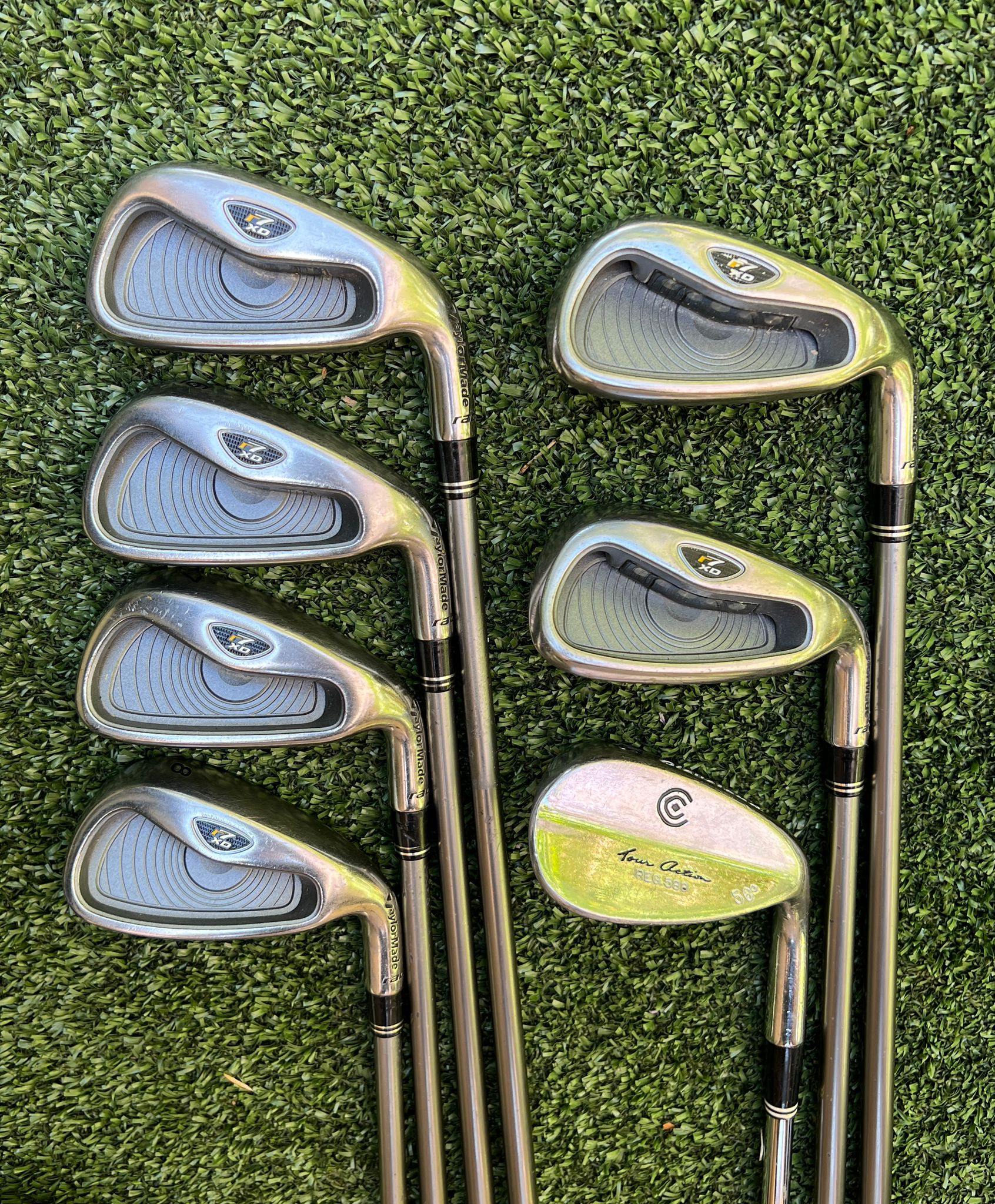 TaylorMade Complete Golf Set, Stiff, r7 XD Irons, Woods, Putter, Cart