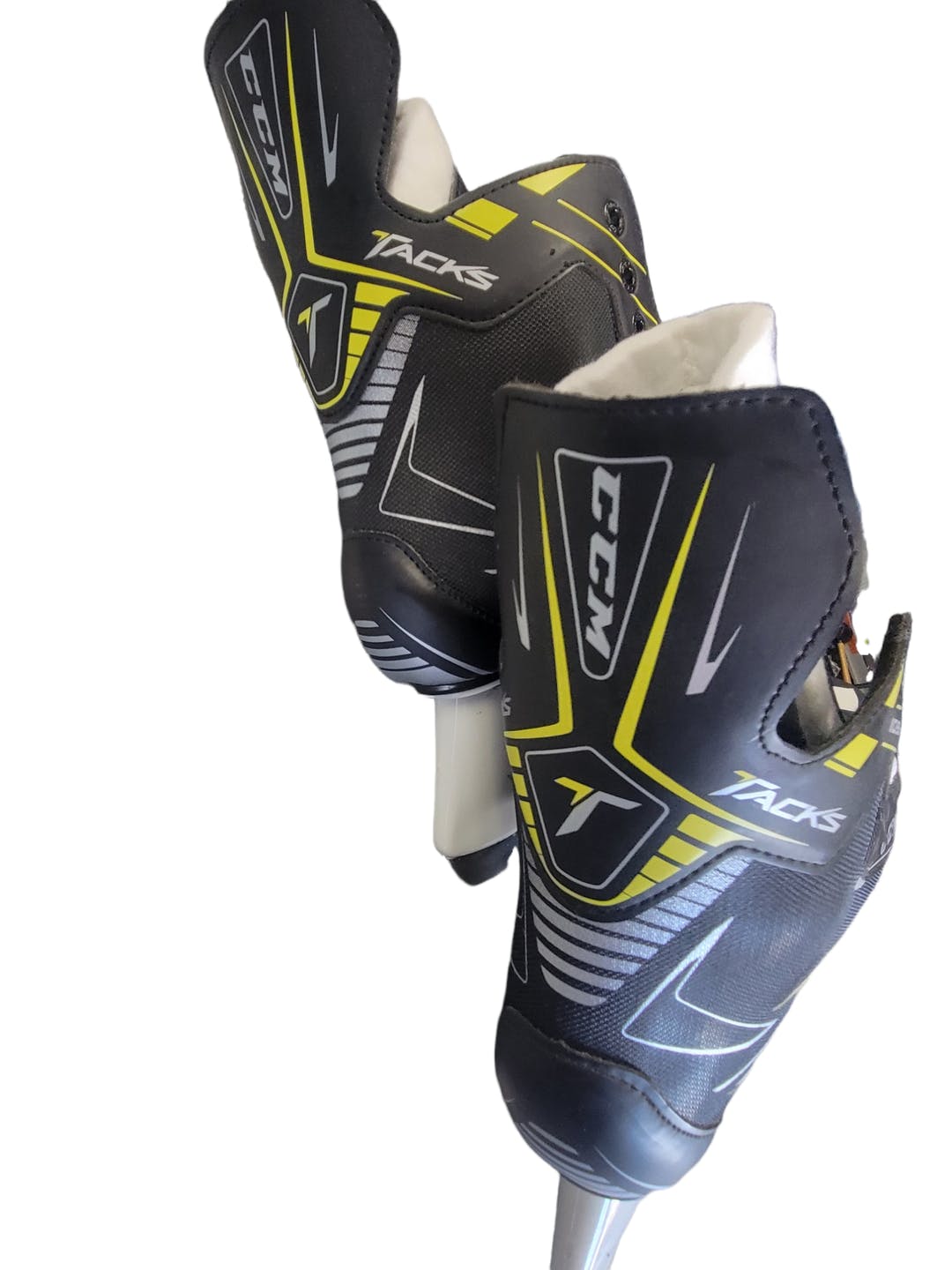 Used Ccm 1092 Senior 13 Ice Hockey Skates SidelineSwap