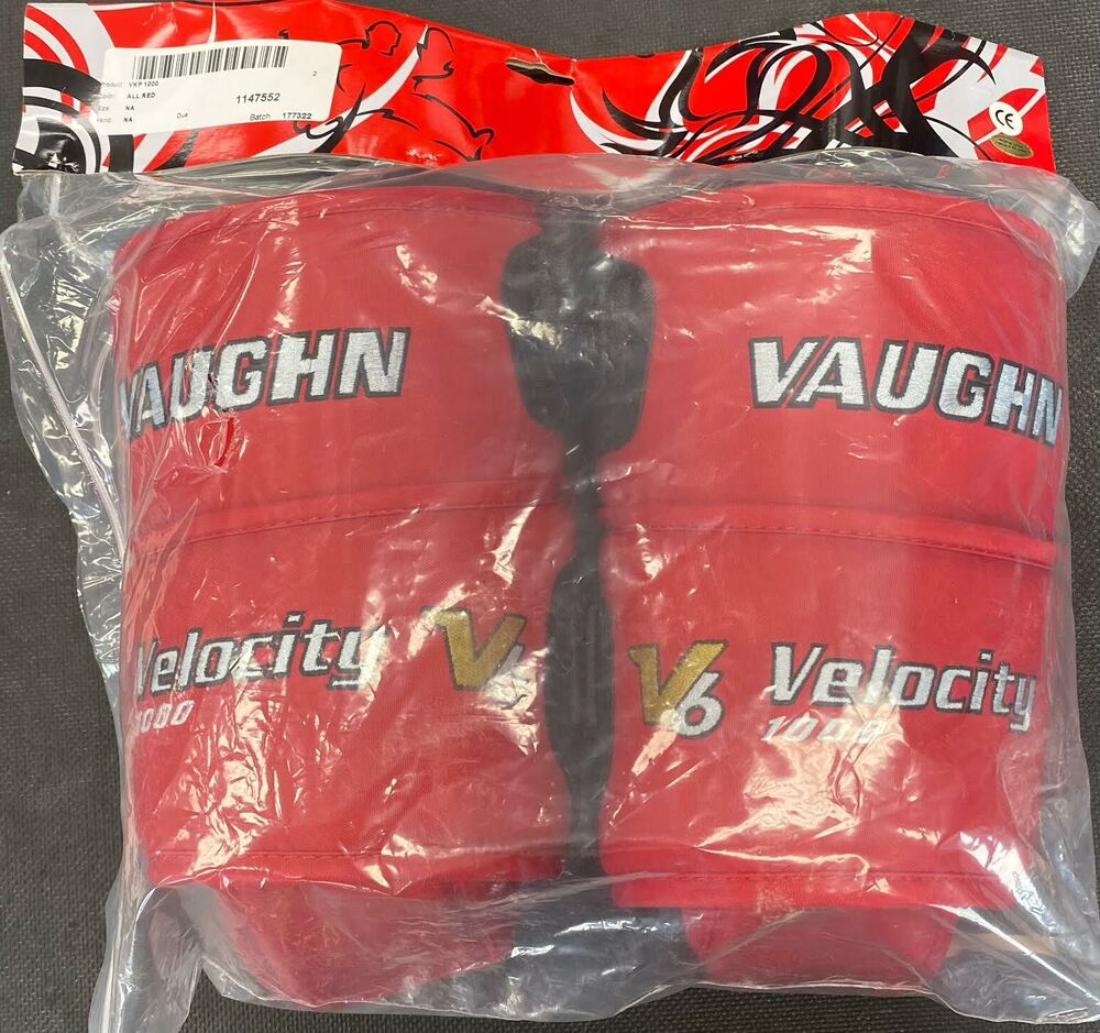 New Vaughn Velocity 1000 Senior Hockey Goalie Knee / Thigh Protectors