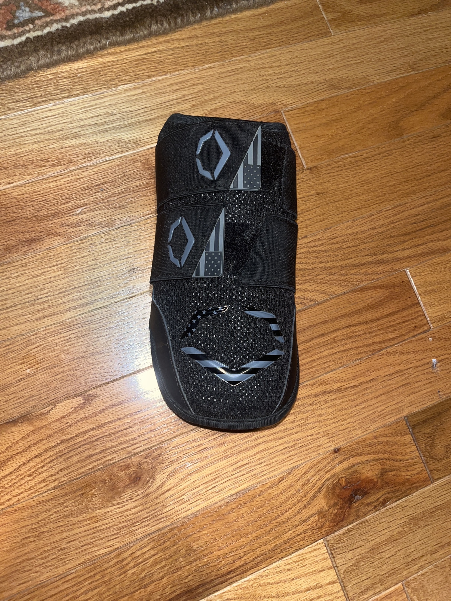 Evoshield Double Strap Elbow Guard SidelineSwap