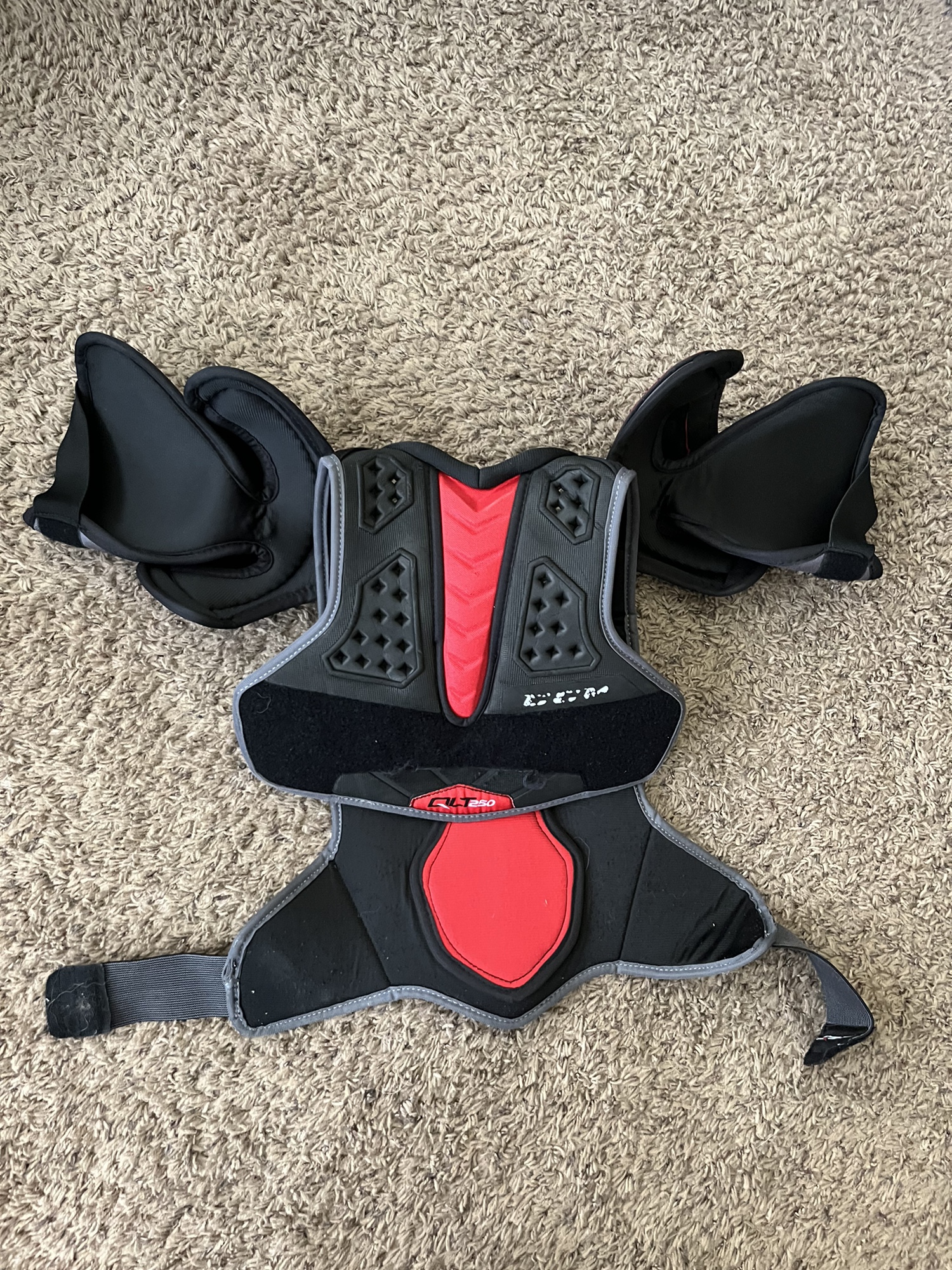 CCM QLT 250 Shoulder Pads SidelineSwap