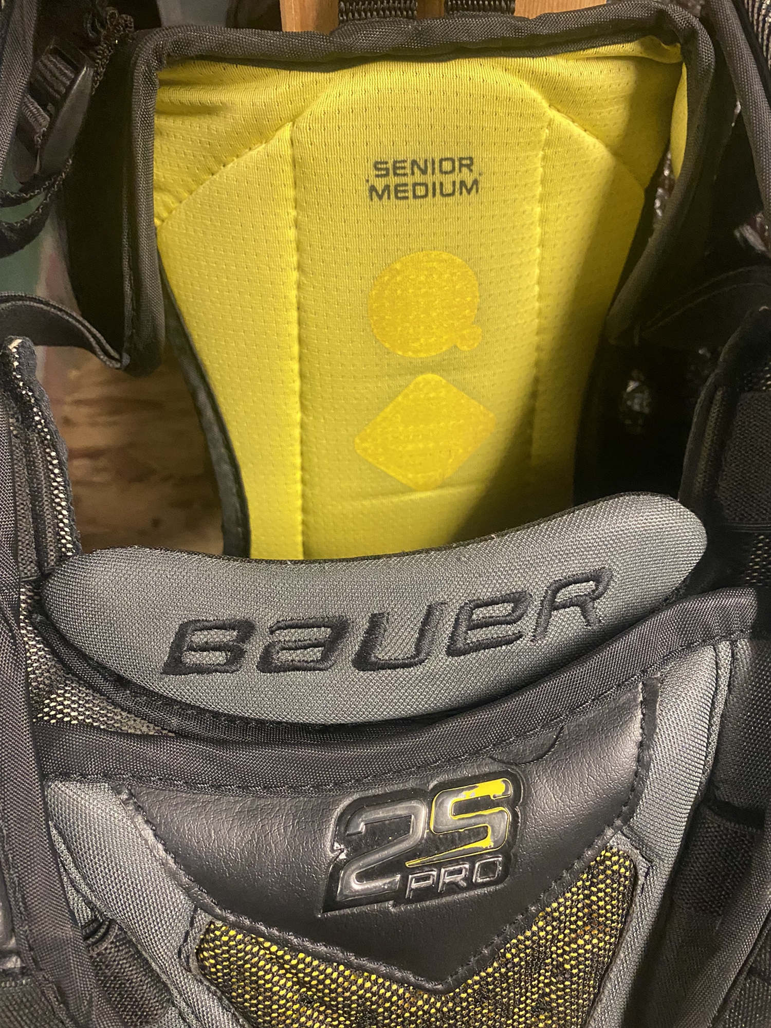 Bauer 2S Pro Chest Protector SidelineSwap