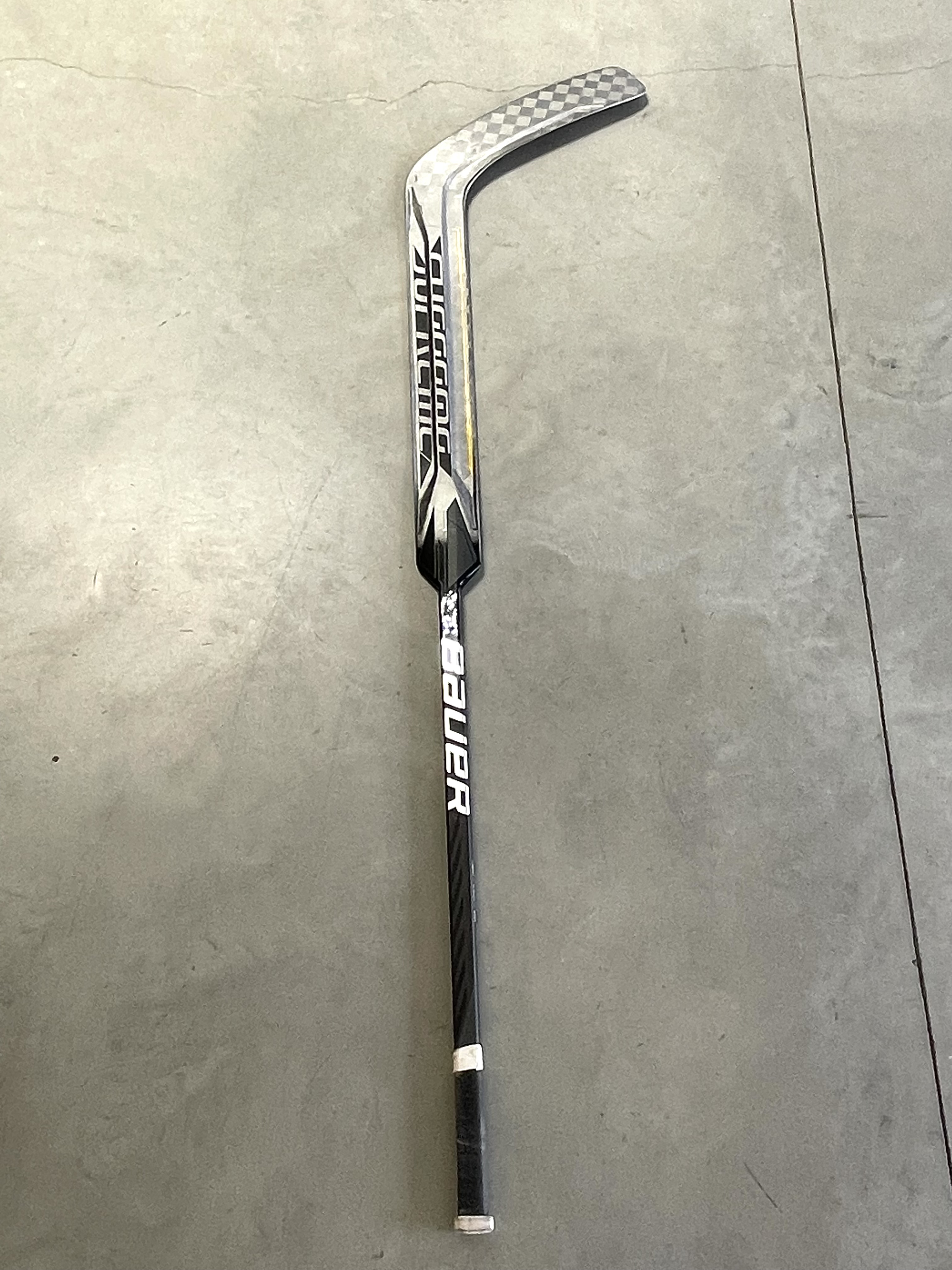 Senior Bauer Regular Supreme Mach Goalie Stick 25" Paddle p34 LIKE NEW