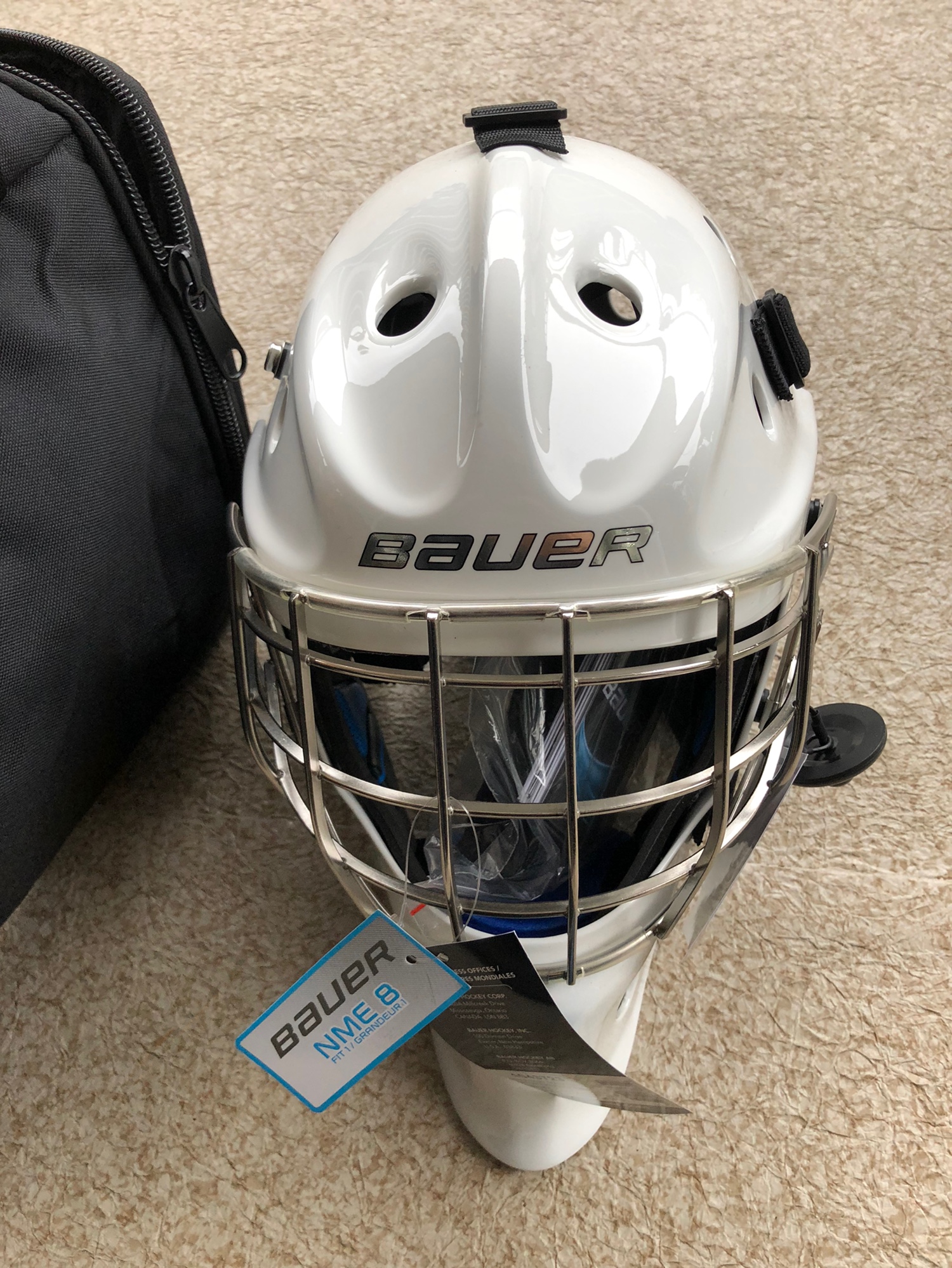 Senior New Bauer NME 8 Goalie Mask SIZE FT1 HECC certification valid