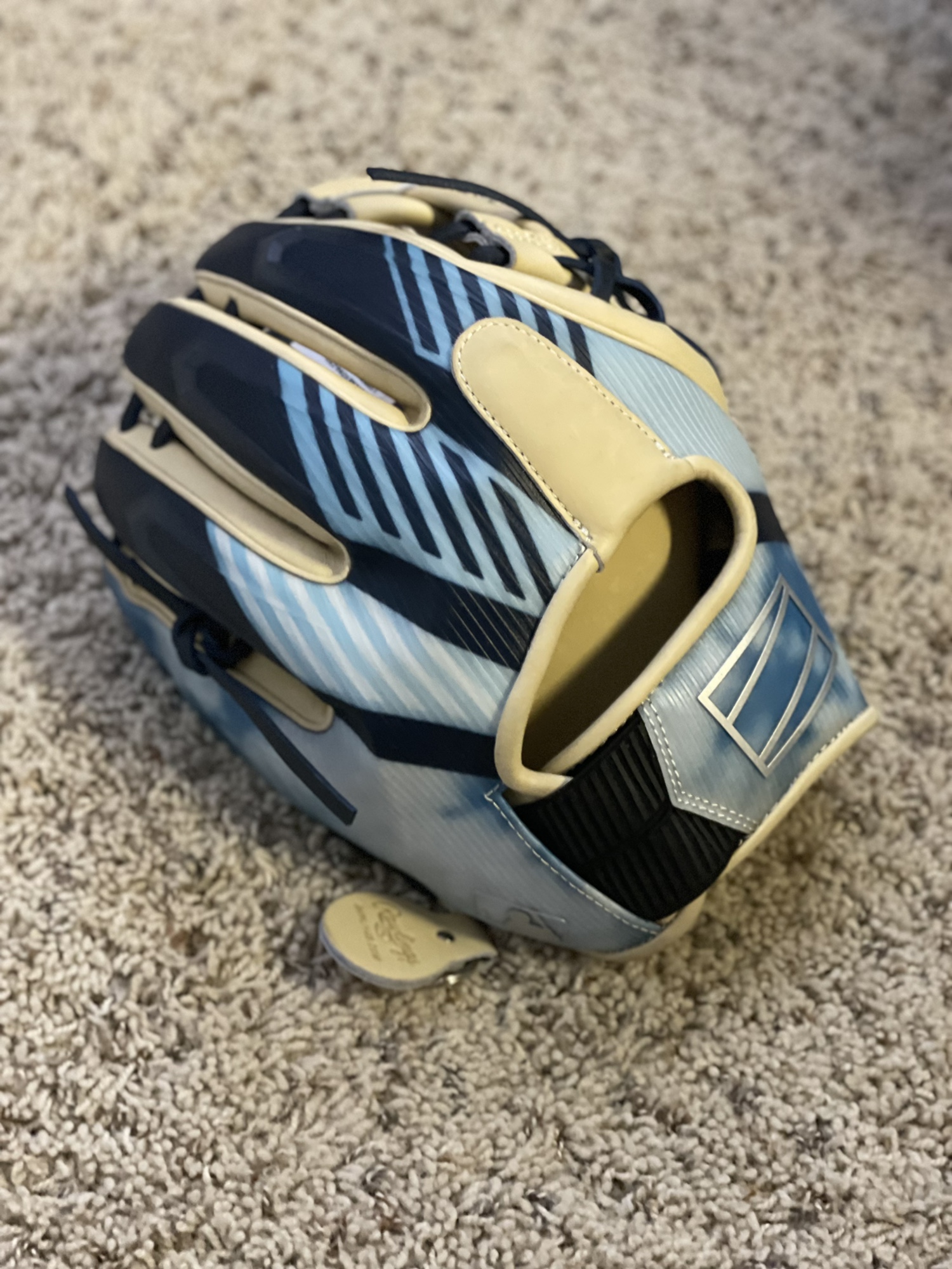 Rawlings Dicks Exclusive Rev1x Cloud SidelineSwap