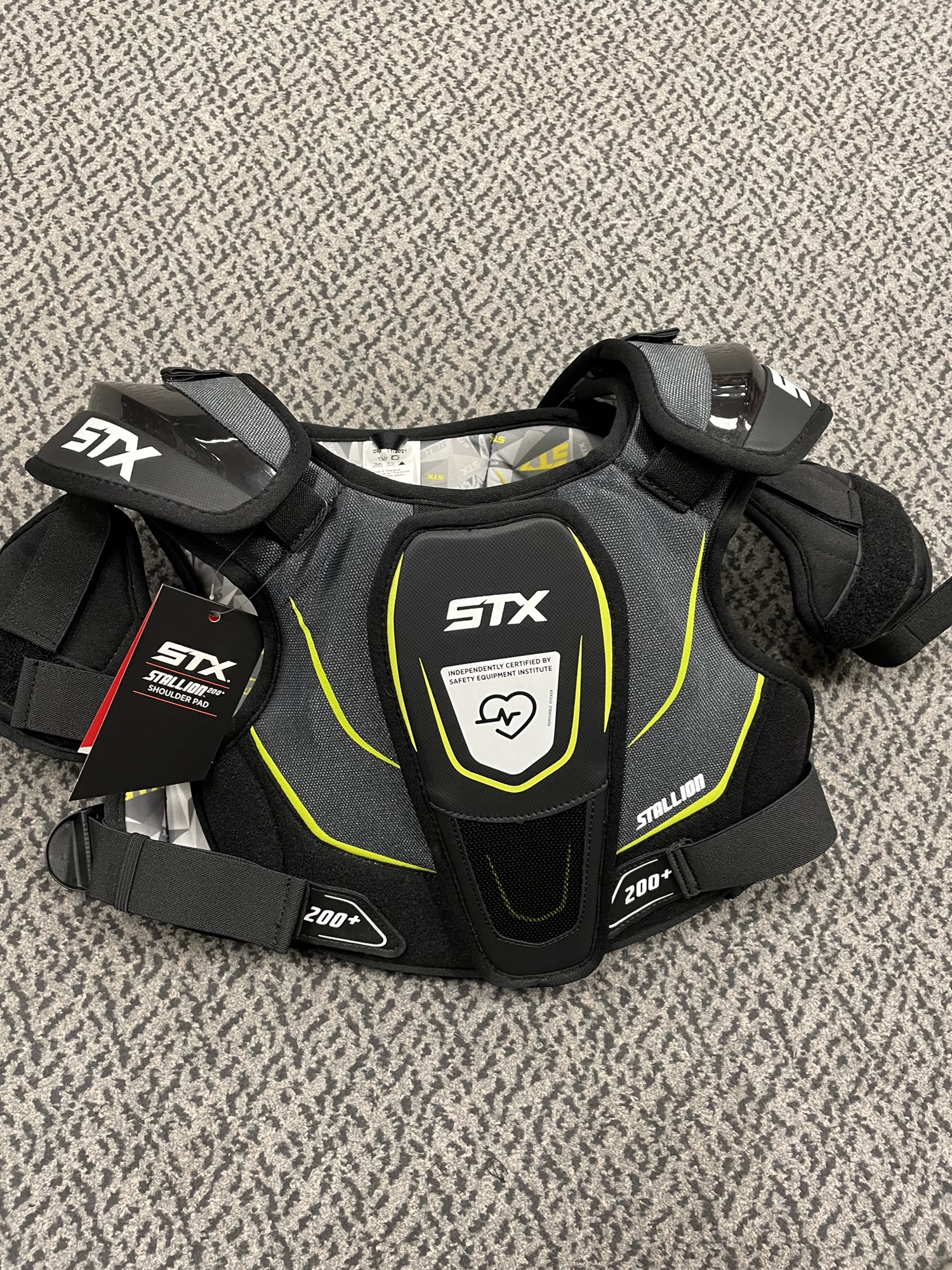 STX Stallion 200+ size large shoulder pads SidelineSwap
