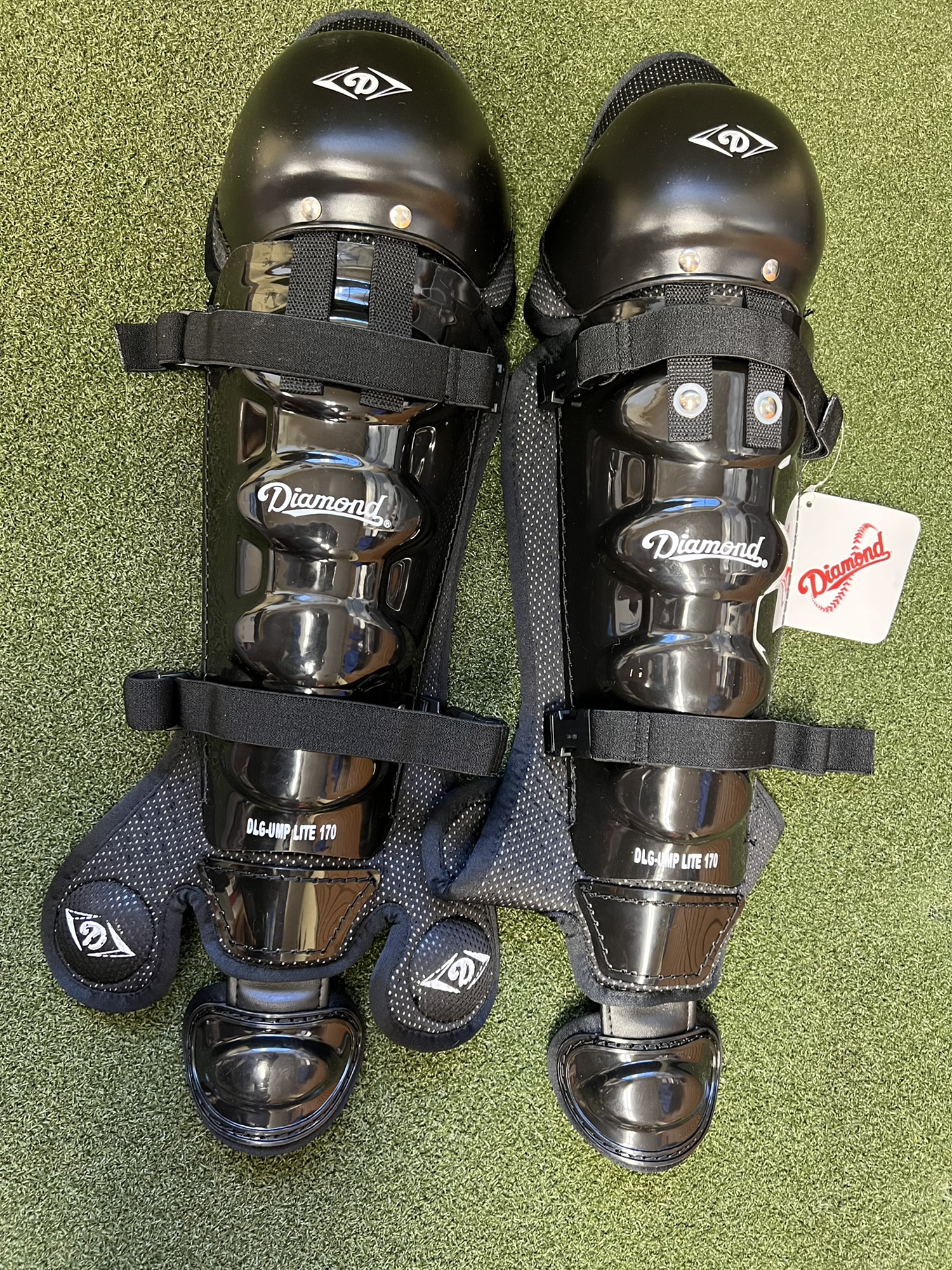 New Diamond Umpire Shin Guards (10133) SidelineSwap