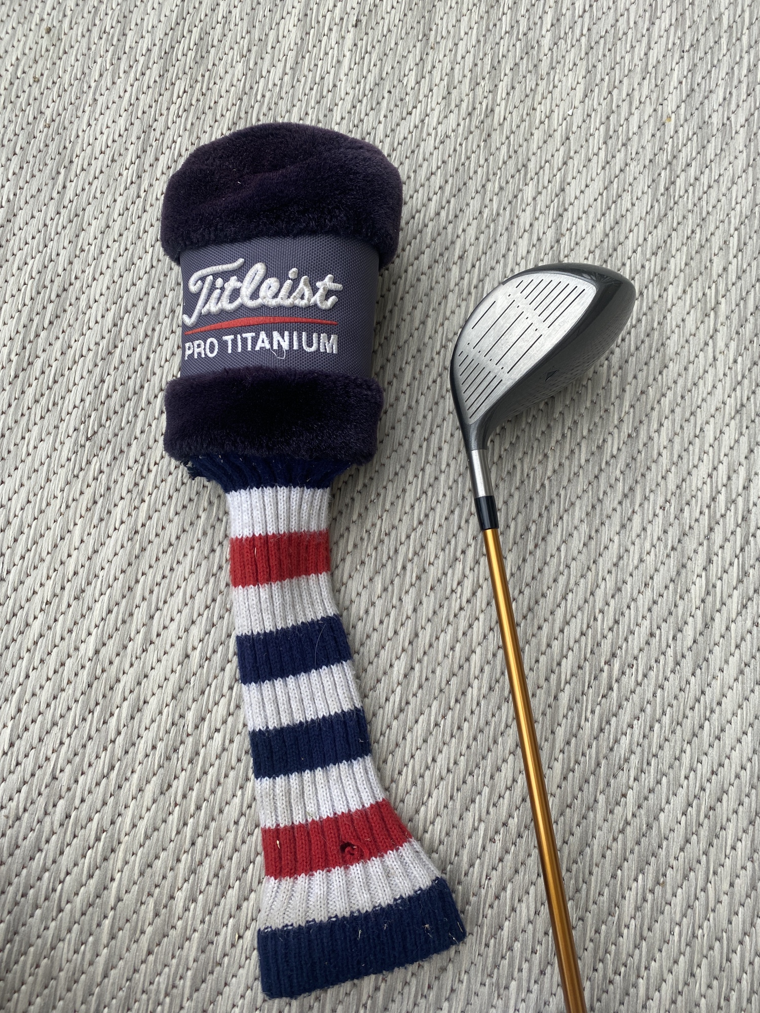 Titleist Pro Titanium 975j Driver + Headcover SidelineSwap