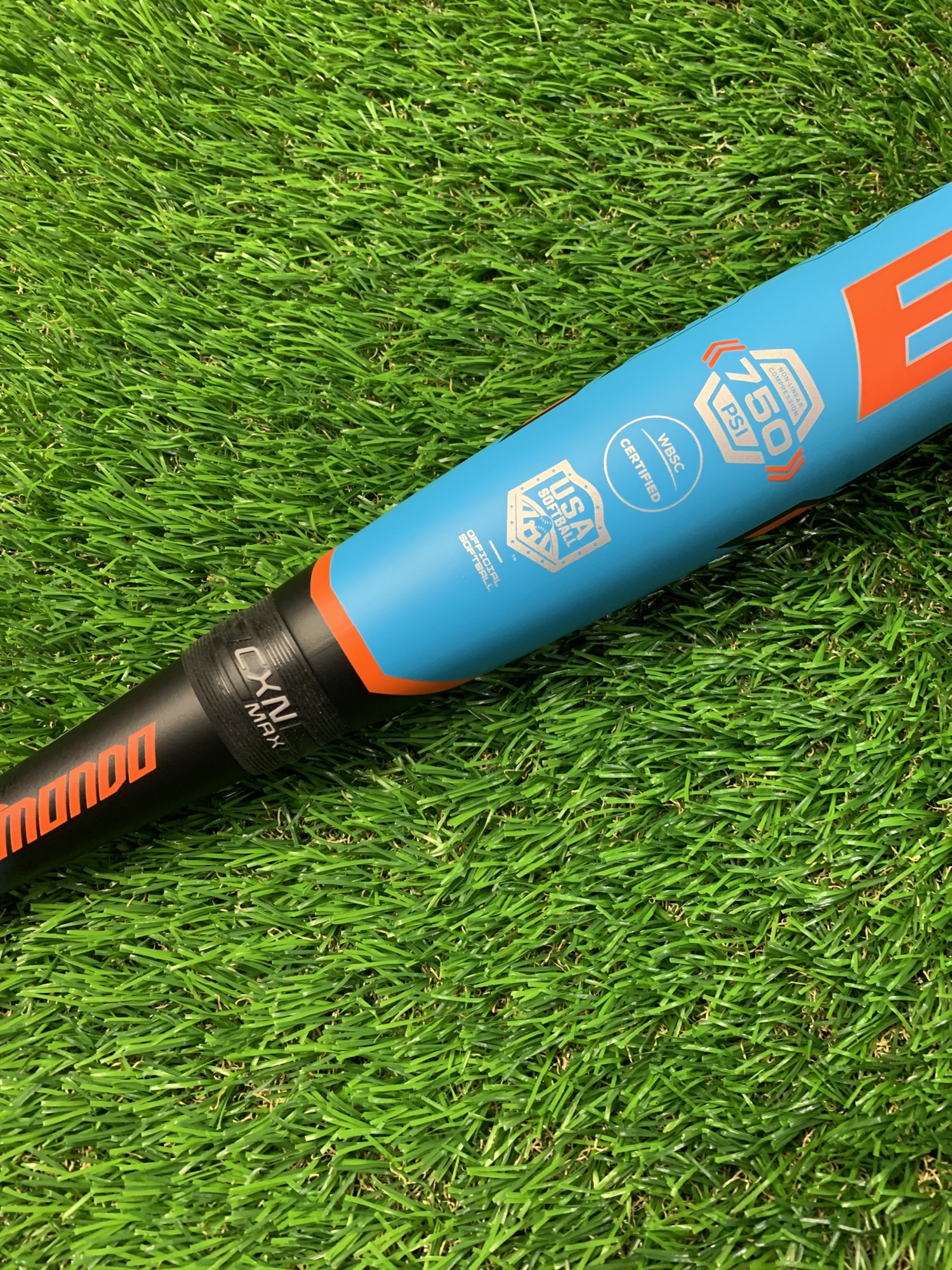 Easton ghostmondo slowpitch softball bat usa asa 13.5 barrel 26 oz