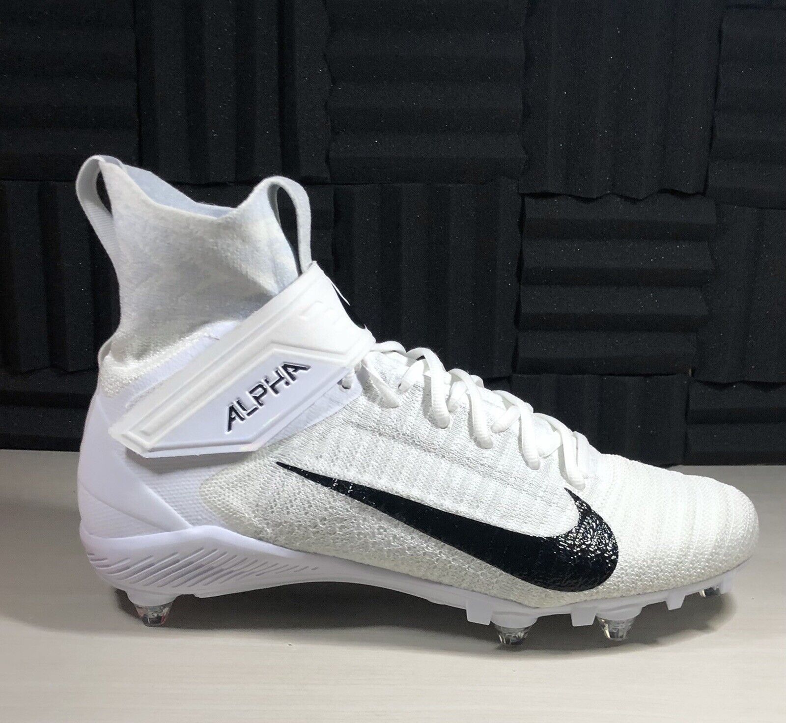 nike alpha menace elite 2