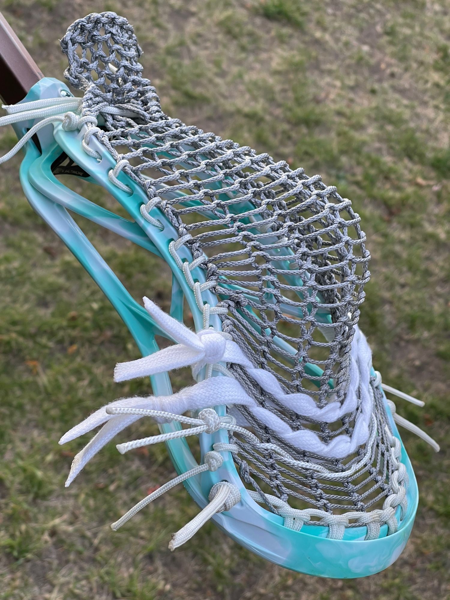 *BRAND NEW* Mint Colored STX Surgeon 900 Lacrosse Head Strung with