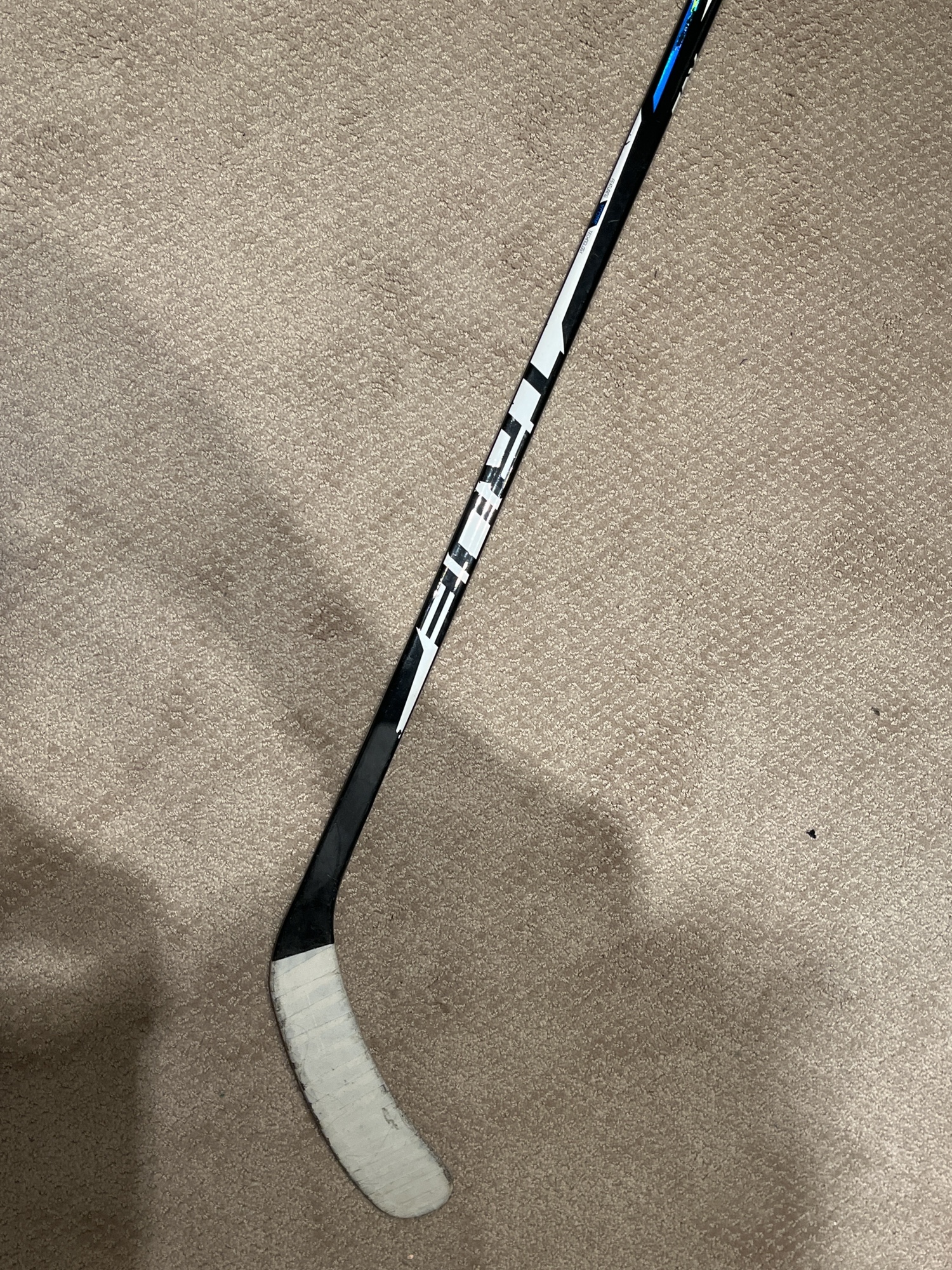 Right Handed XC9 ACF Hockey Stick Right 20 Flex TC25 SidelineSwap