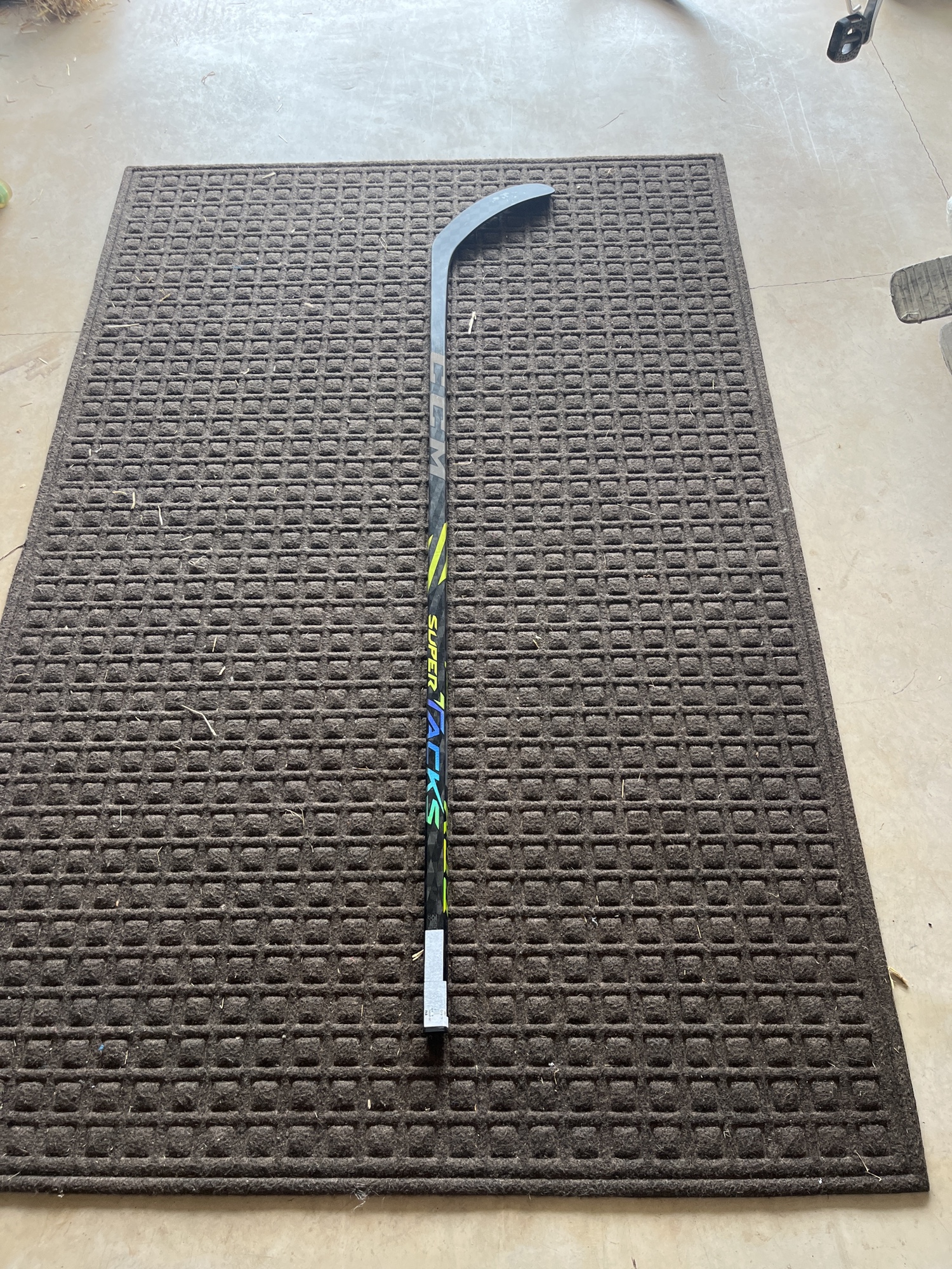 *NEW* Intermediate Left Hand P29 Super Tacks AS4 Pro Hockey Stick