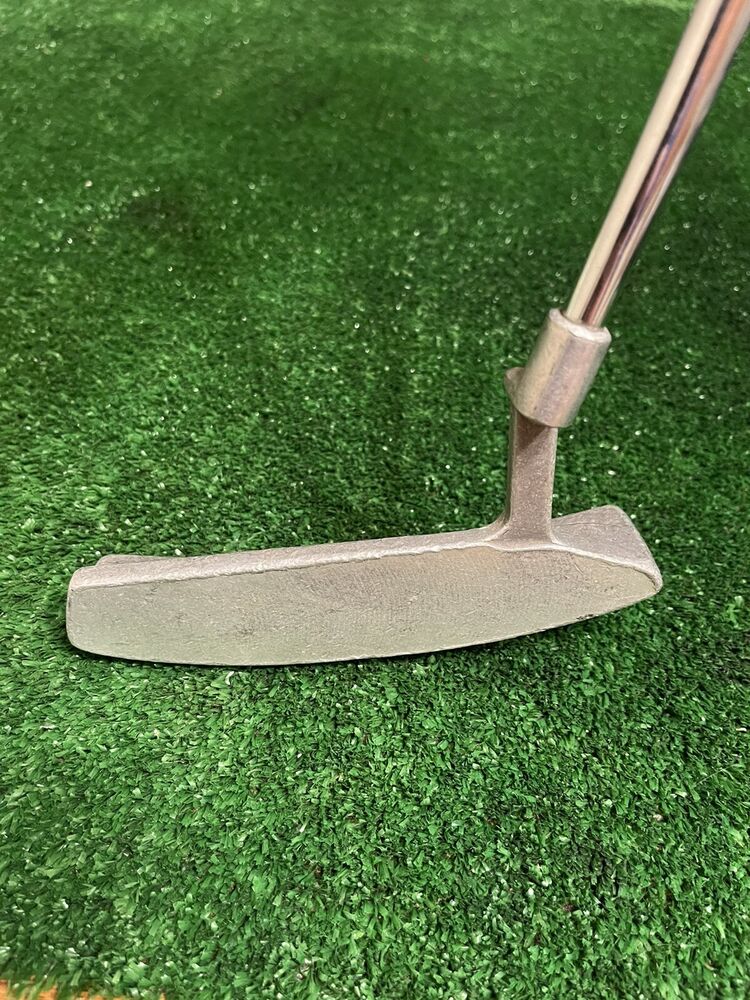 MacGregor Response MI640 Putter 35.5 Inches (RH) SidelineSwap