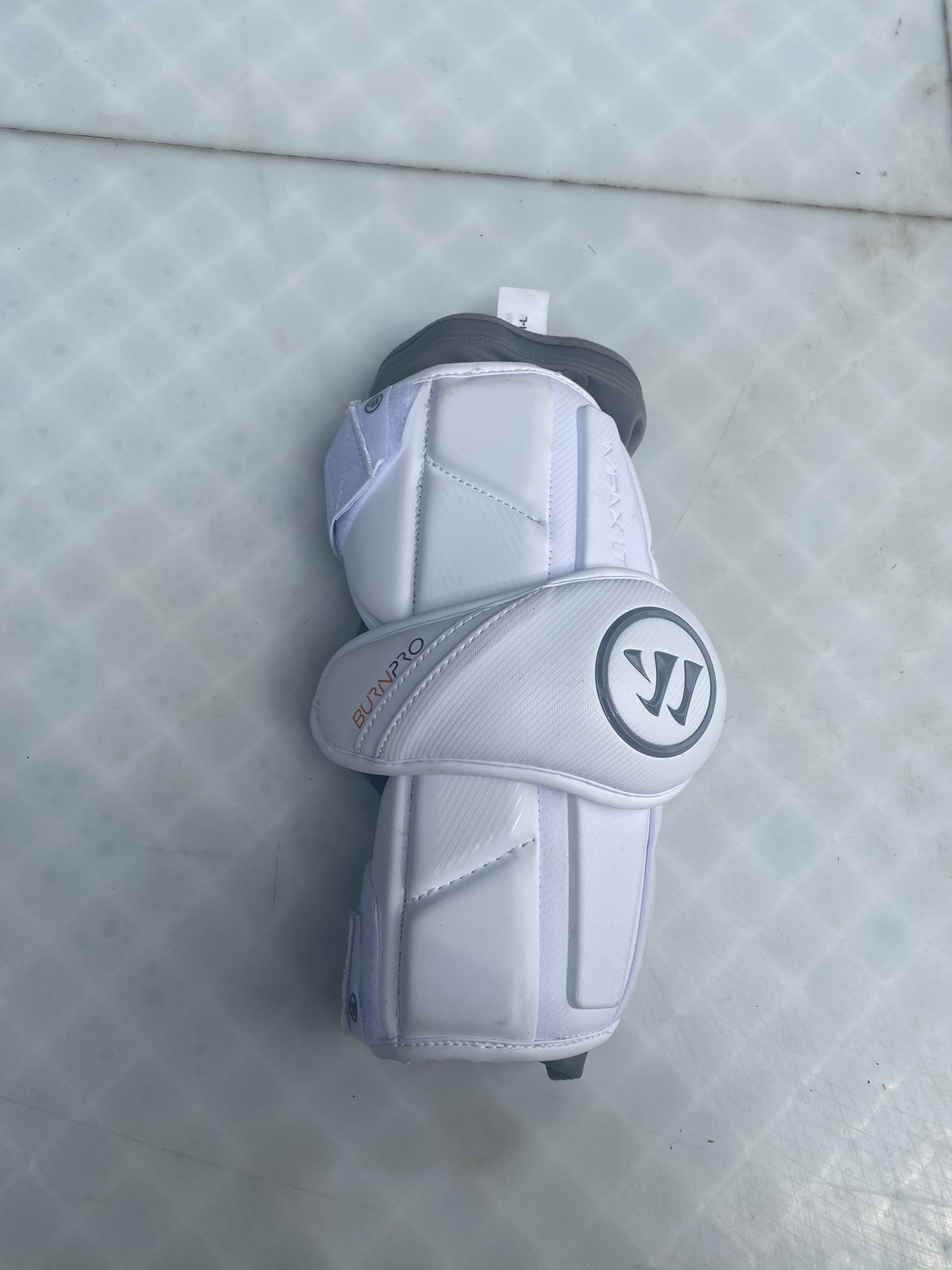 Warrior Burn Pro Adult Large White Elbow Pads SidelineSwap