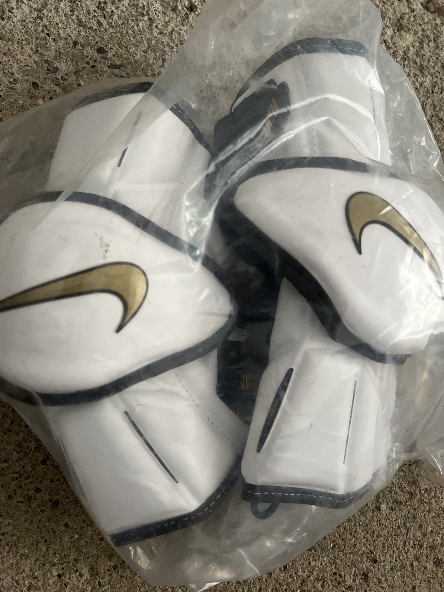 New Large Nike Vapor Elite Arm Pads Syracuse Mens Lacrosse Team Issued