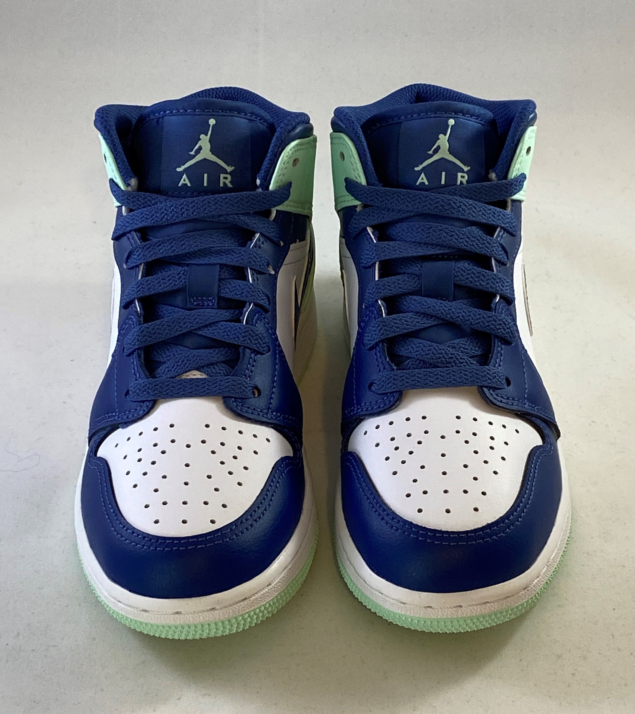 Air Jordan 1 Mid (GS) "Blue Mint" Size 4Y/5.5W Mystic Navy/Mint Foam