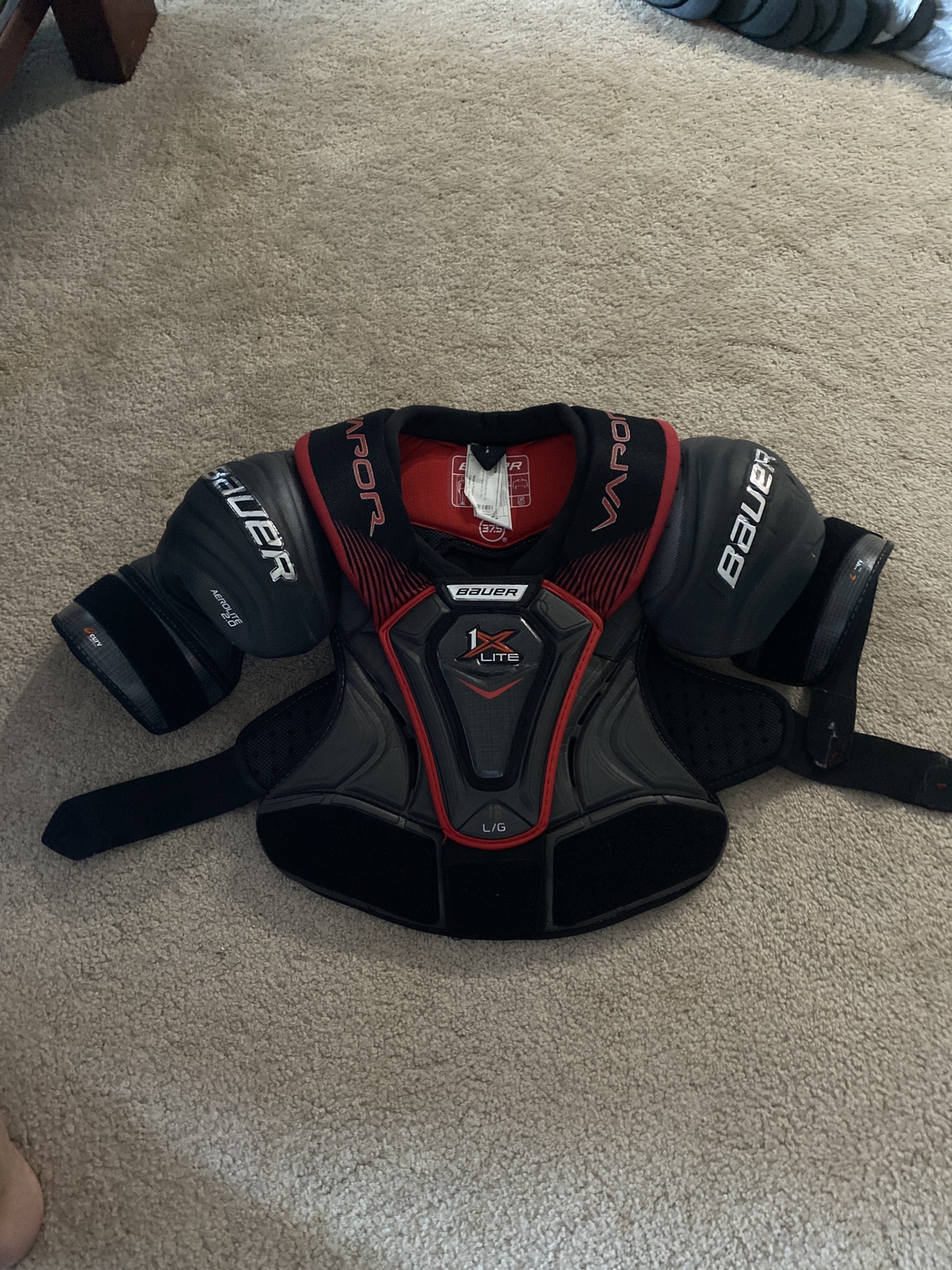 Senior Large Bauer Vapor 1X Lite Shoulder Pads SidelineSwap