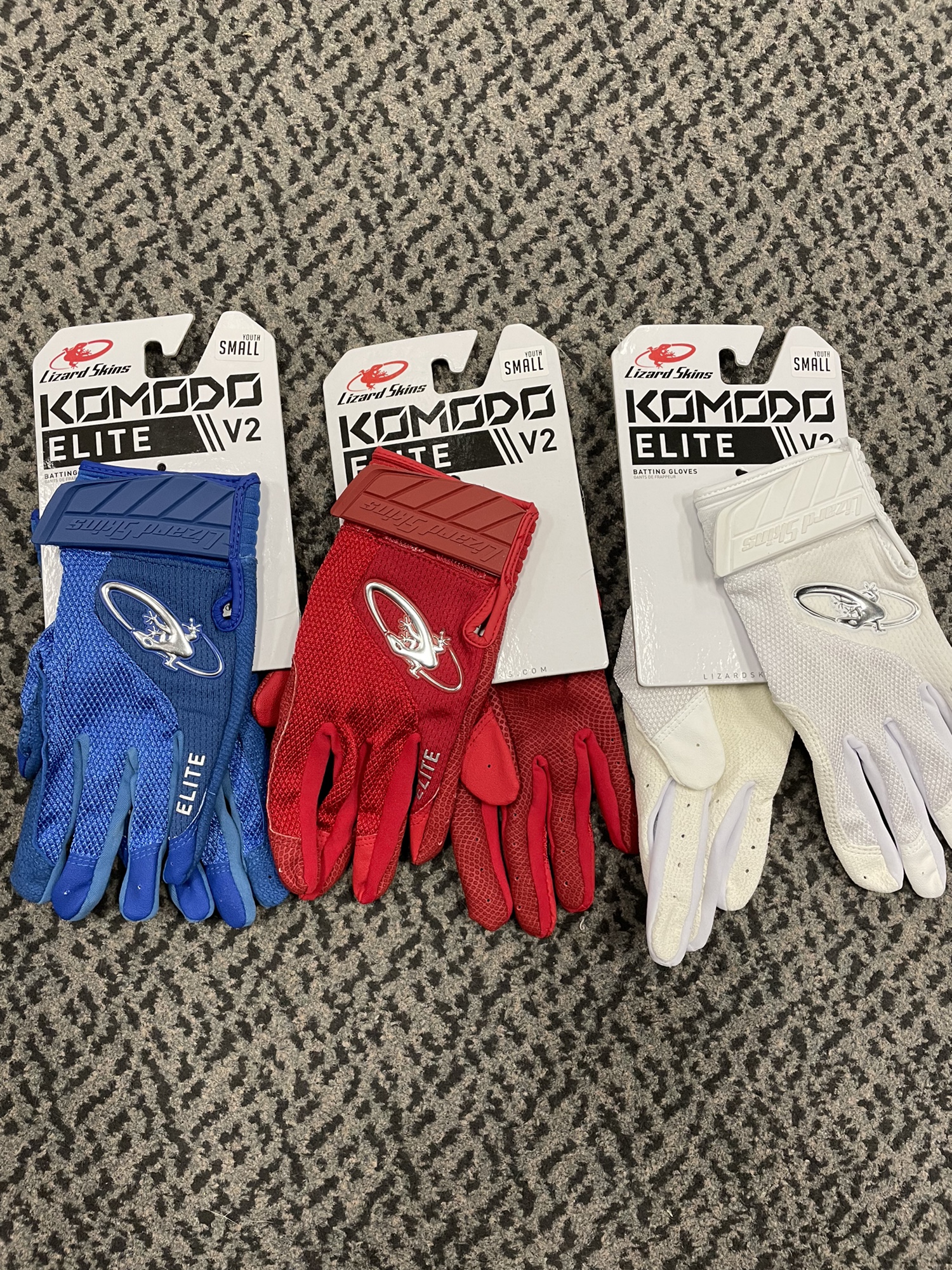 Lizard Skins 3PACK Komodo Elite Pairs of youth small batting gloves