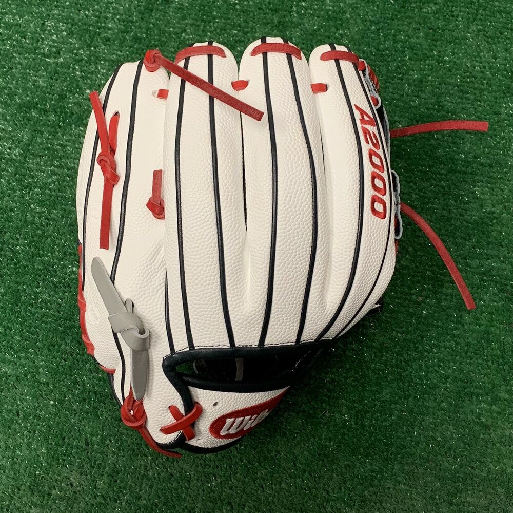 Wilson A2000 1786 11.5" Custom Color Texas Edition Infield Baseball