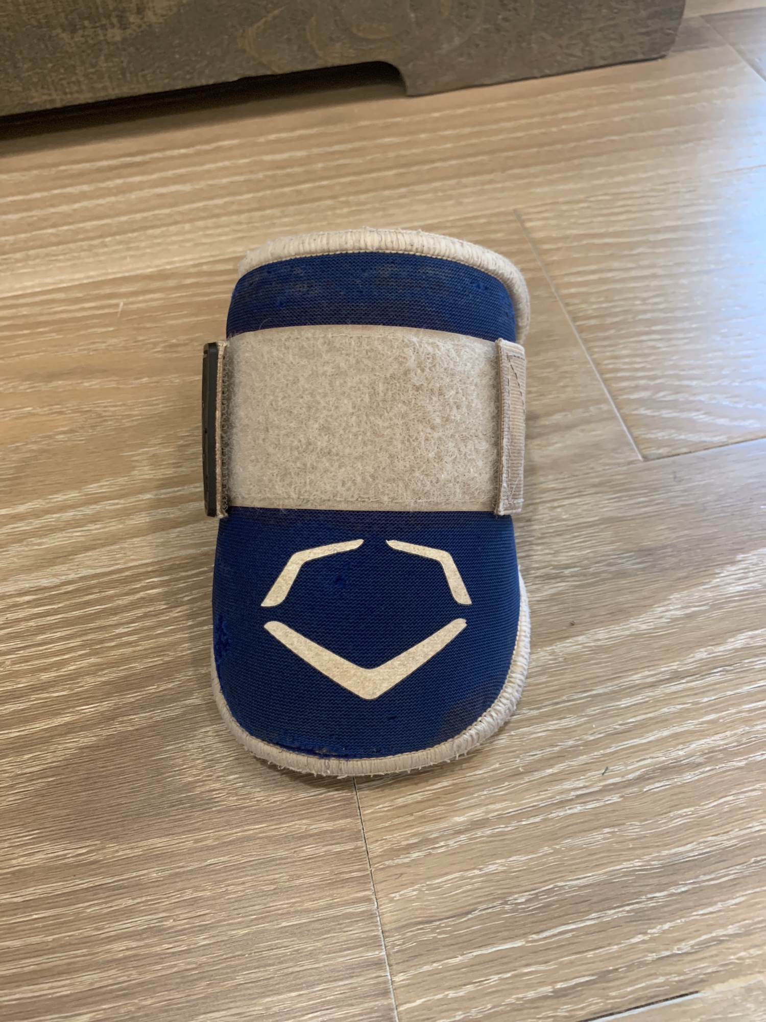 Used Junior EvoShield Elbow Protection Elbow Guard SidelineSwap