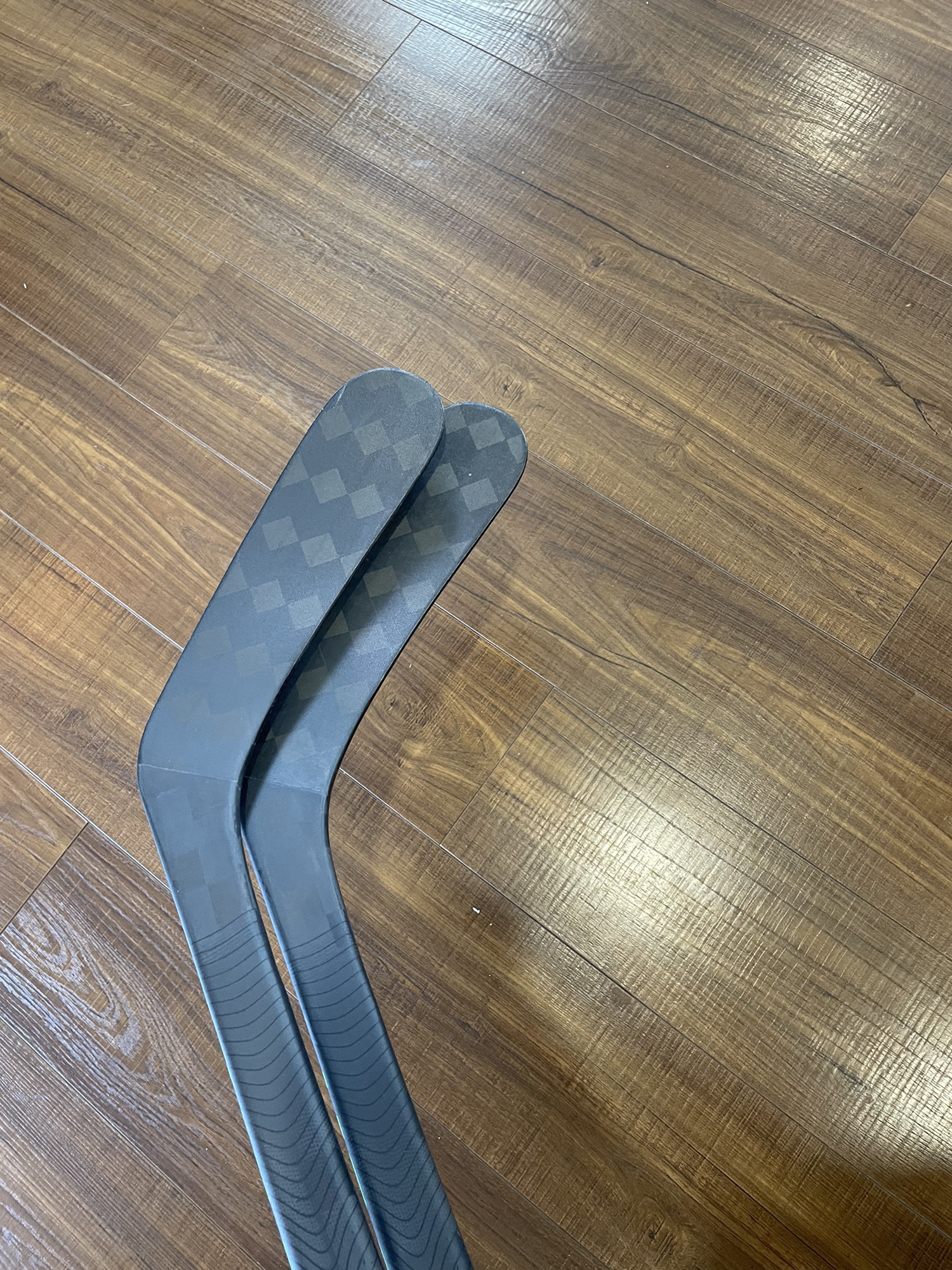 CCM Trigger 7 Pro (Dress Trigger 6 Pro) RH 75 Flex P90 | SidelineSwap