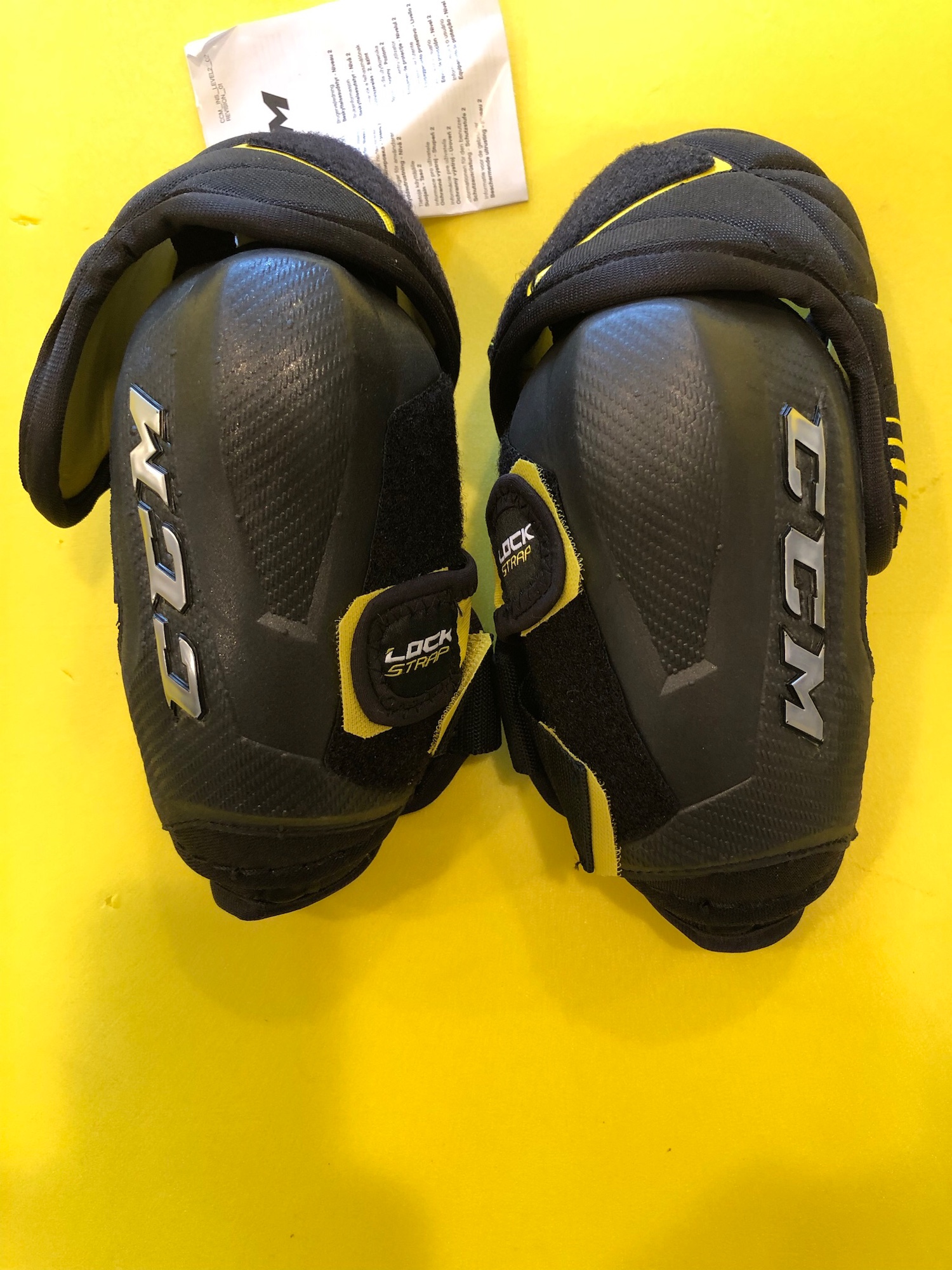 New Large CCM TACKS VECTOR PRO Elbow Pads SidelineSwap