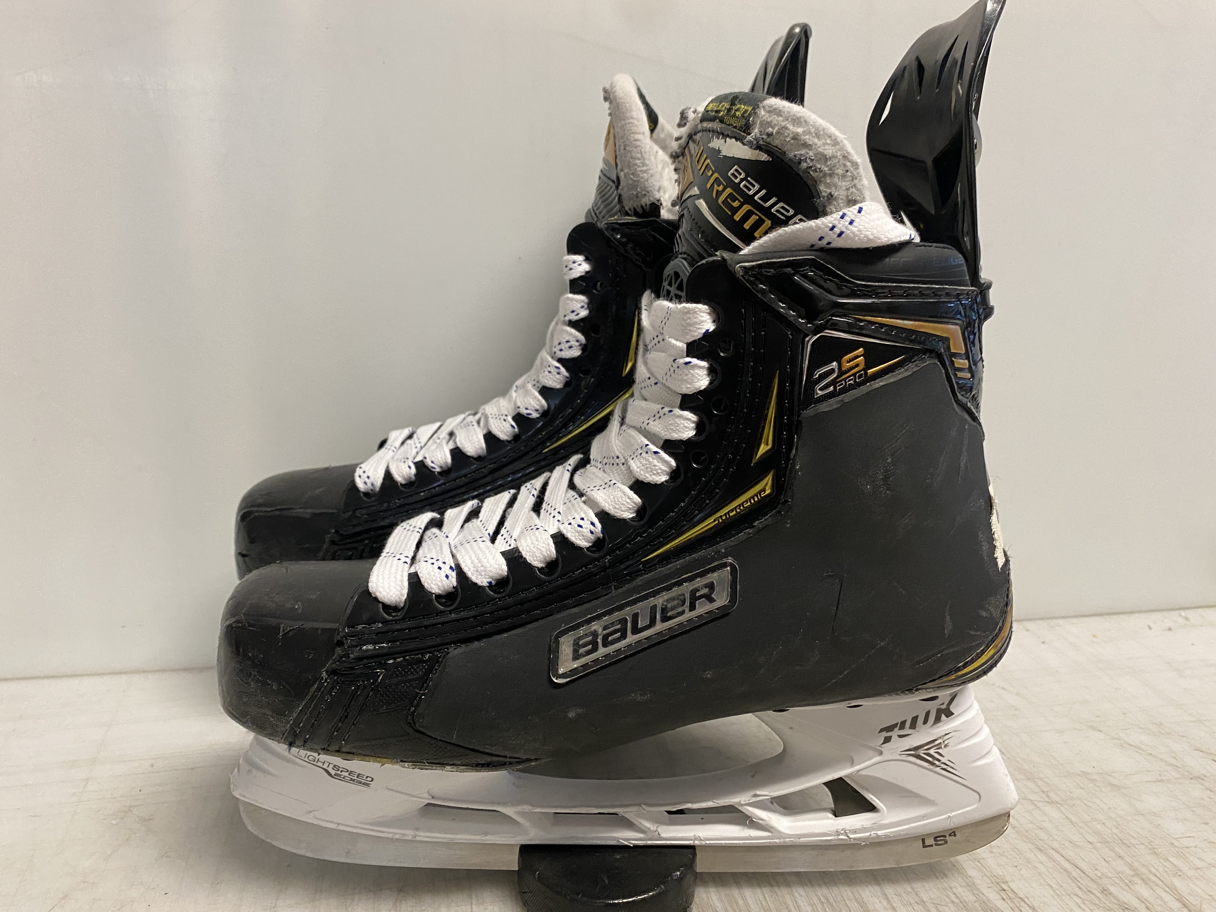 【極レア美品】'80代のフィンランド製アイスホッケーゲーム　箱付き アイスホッケースケートBAUER VAPORX60LIMITED EDITION