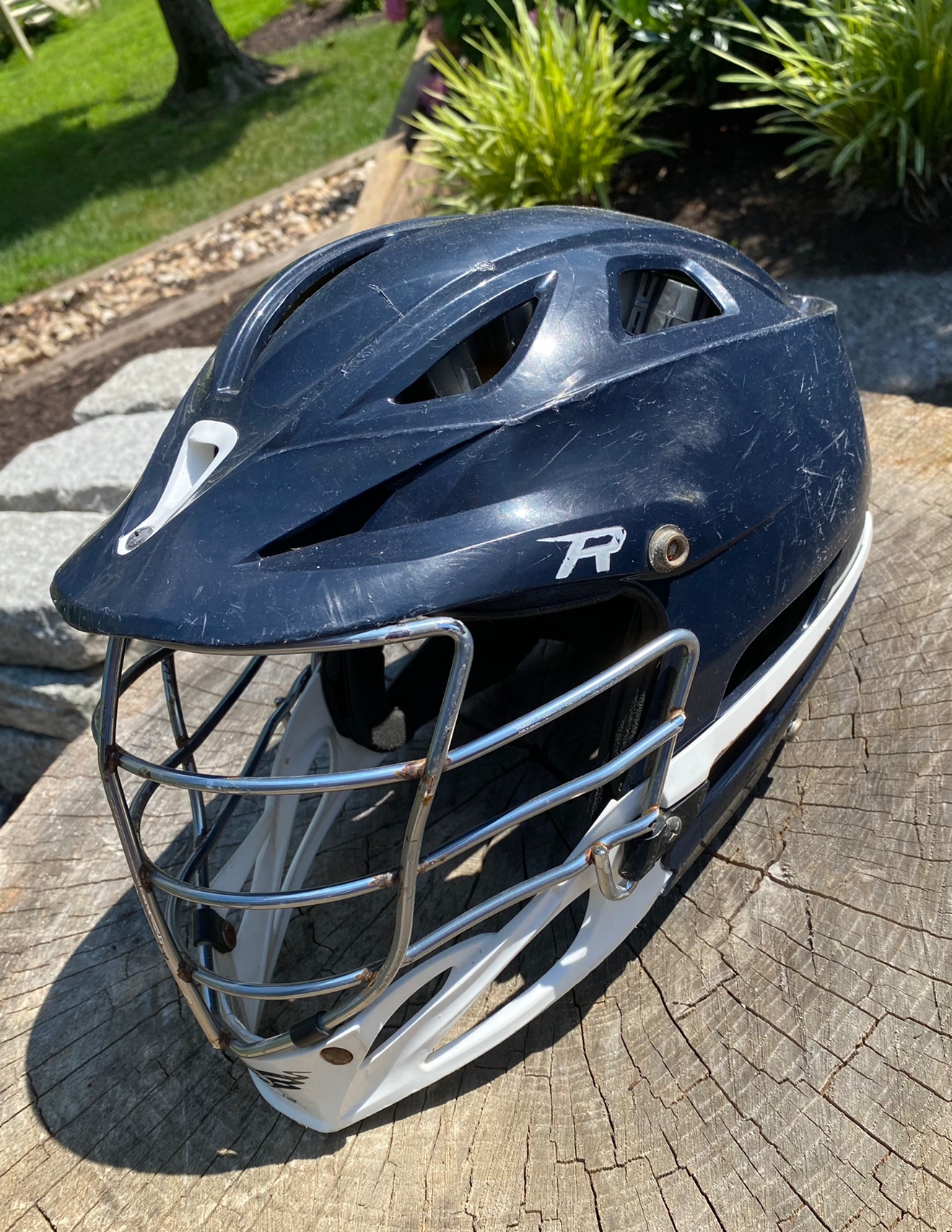 Player's Cascade R Helmet SidelineSwap