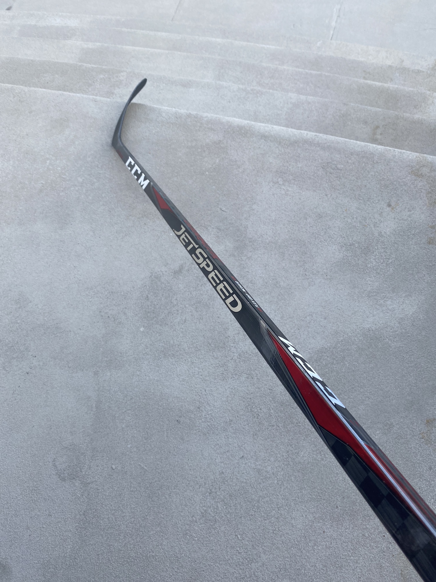 Intermediate Left Hand P28 JetSpeed Hockey Stick SidelineSwap