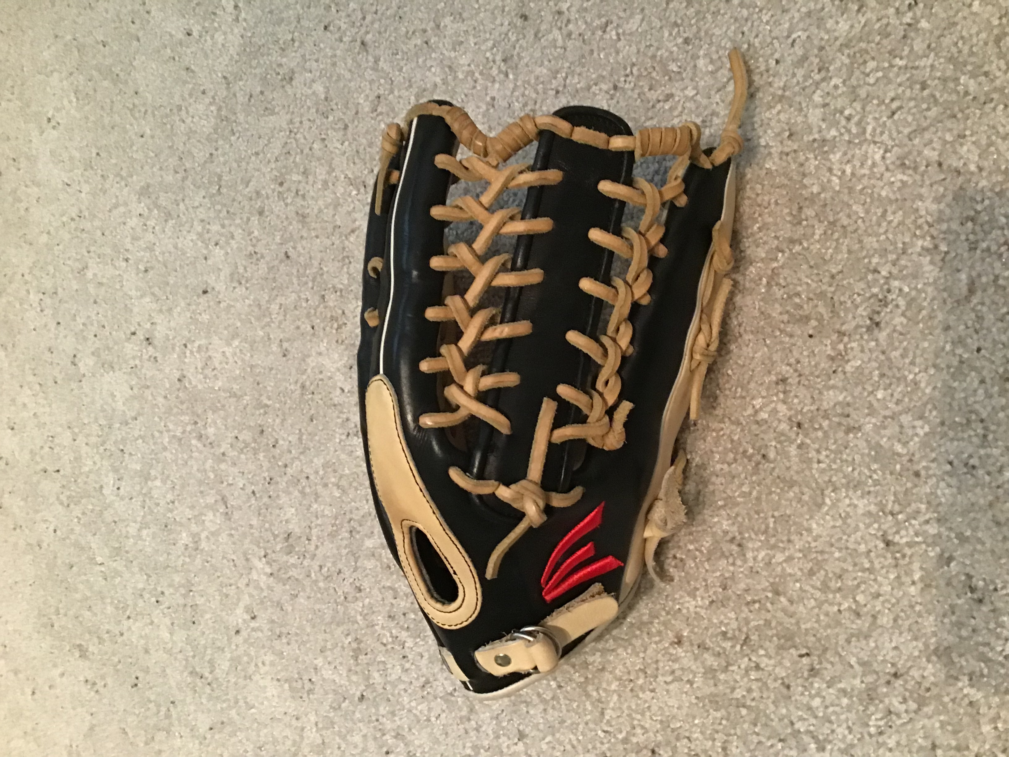 Used Right Hand Throw Easton Outfield Professional Series Baseball