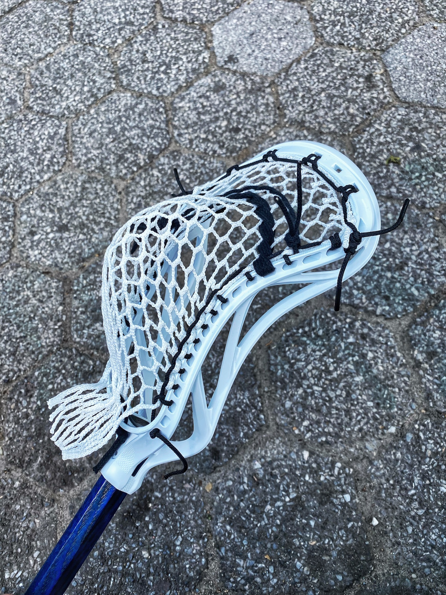 New Strung Mirage 2.0 with White & Black ECD Stringing Kit SidelineSwap