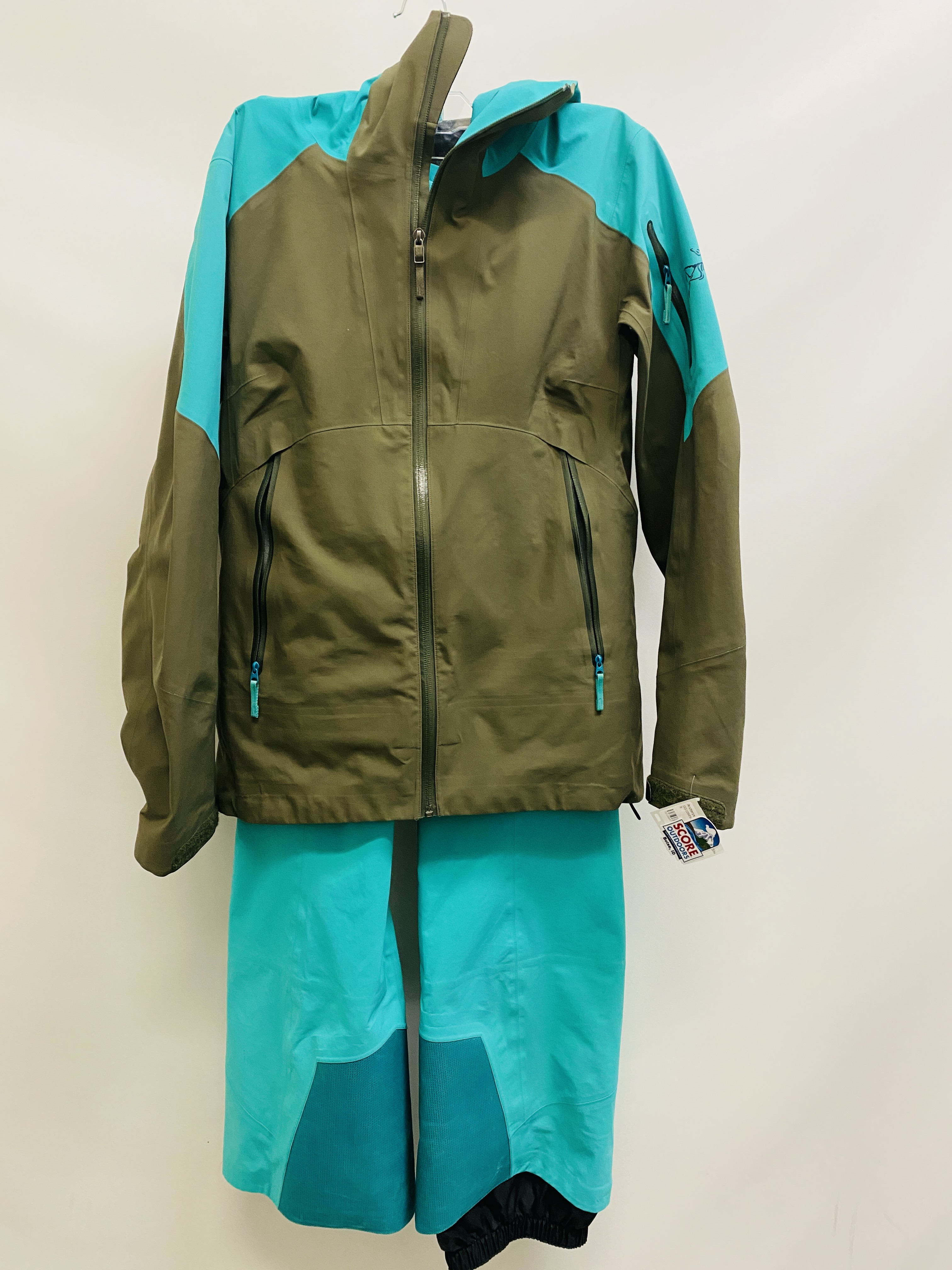Arcteryx Tape Seam GoreTex Jacket and Pants Set SidelineSwap