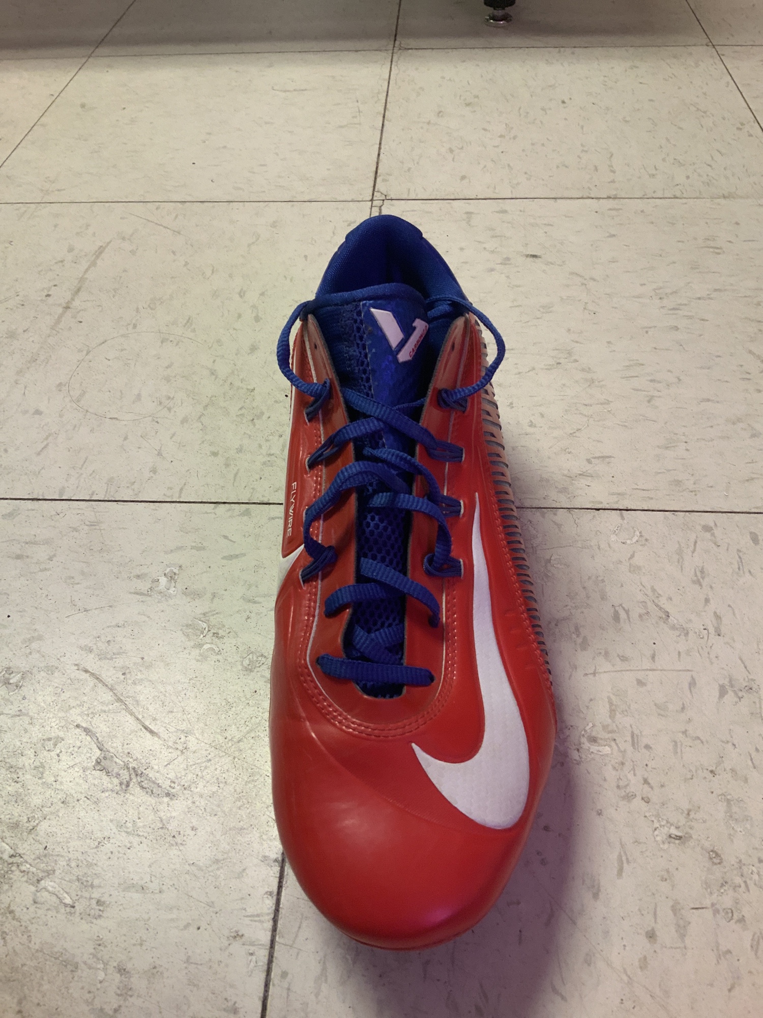 size 11.5 football cleats