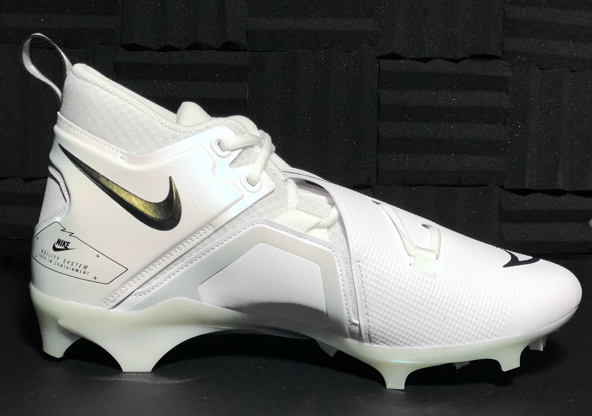 Nike Alpha Menace Pro 3 White Football Cleats CT6649105 Men's 11.5