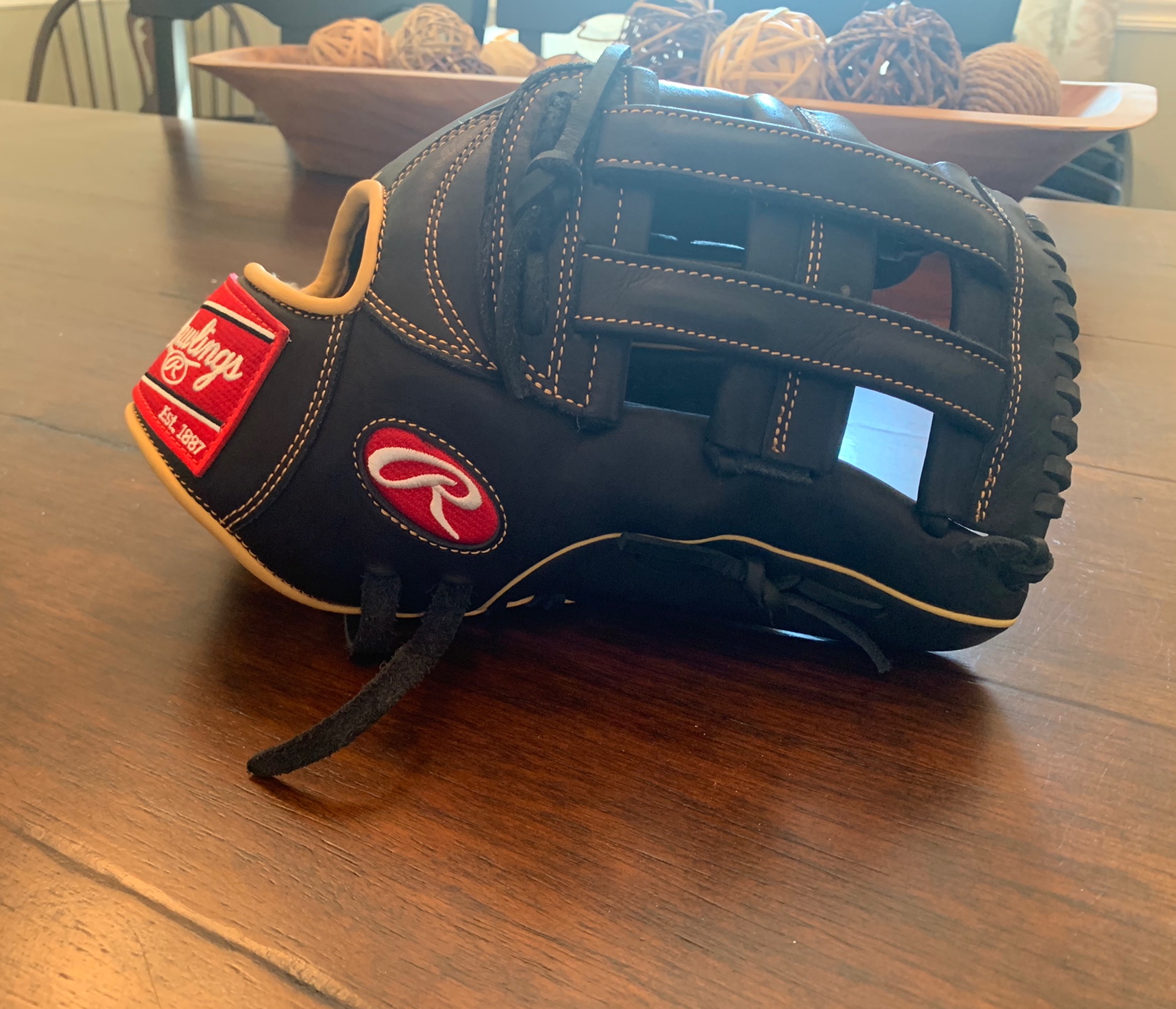 Rawlings GG Elite 12.75” Outfield Glove SidelineSwap