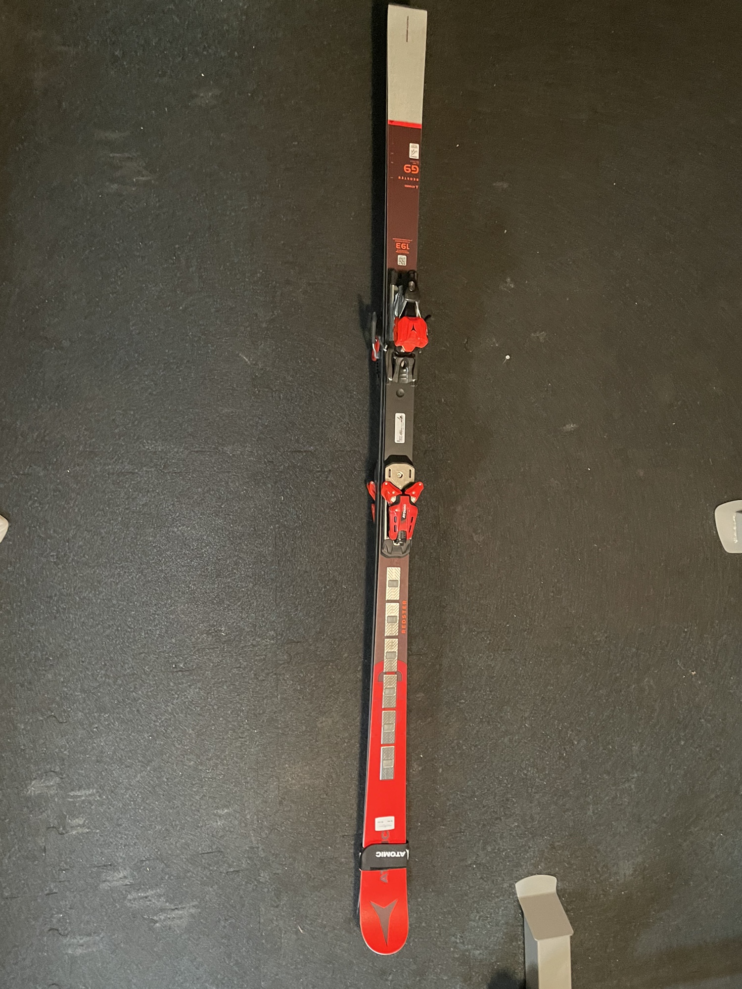 Men's 2022 Atomic Redster FIS GS Skis With X19 Bindings SidelineSwap