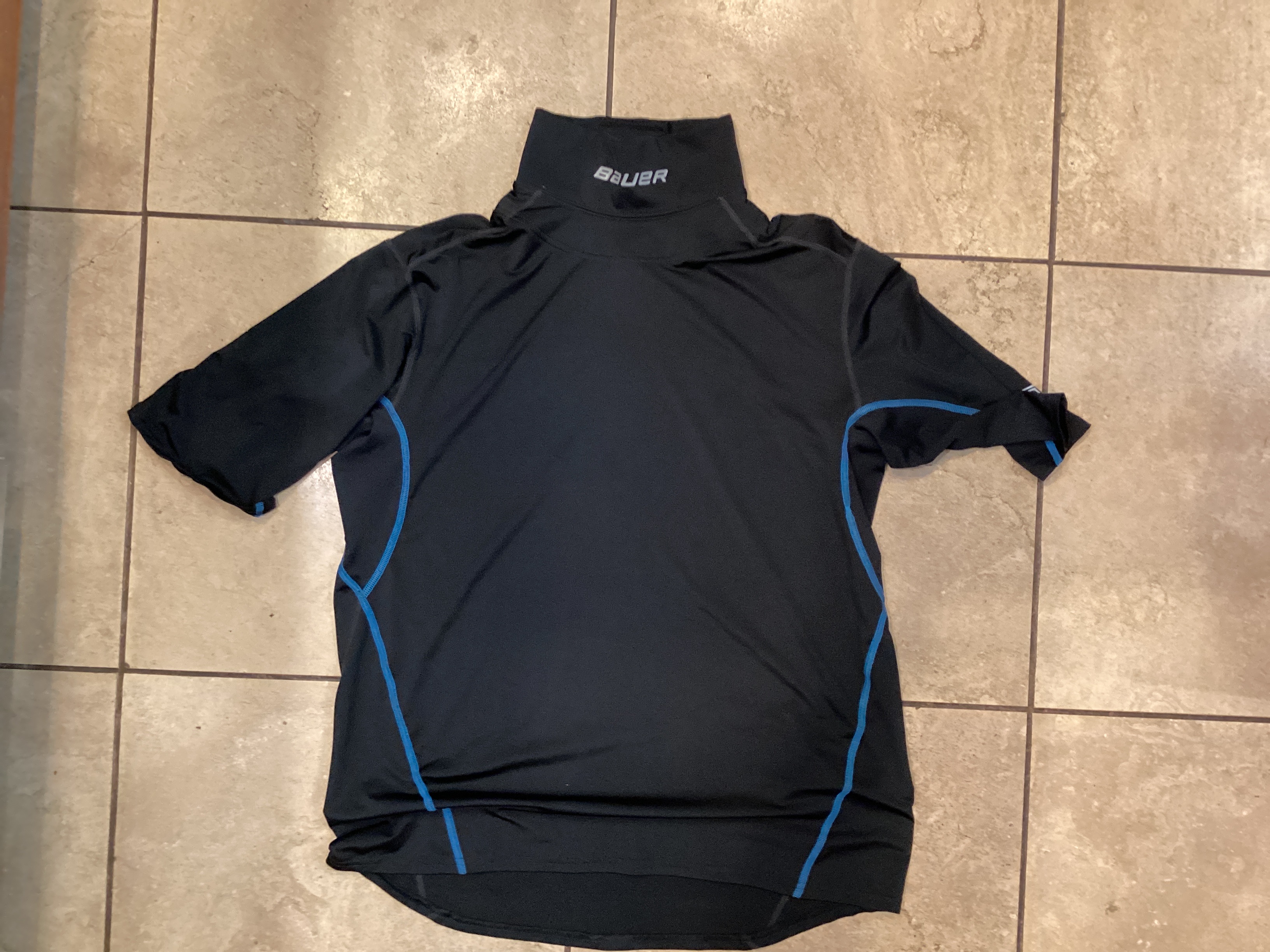 Used Bauer Neck Protect Kevlar shirt, Men’s Large SidelineSwap